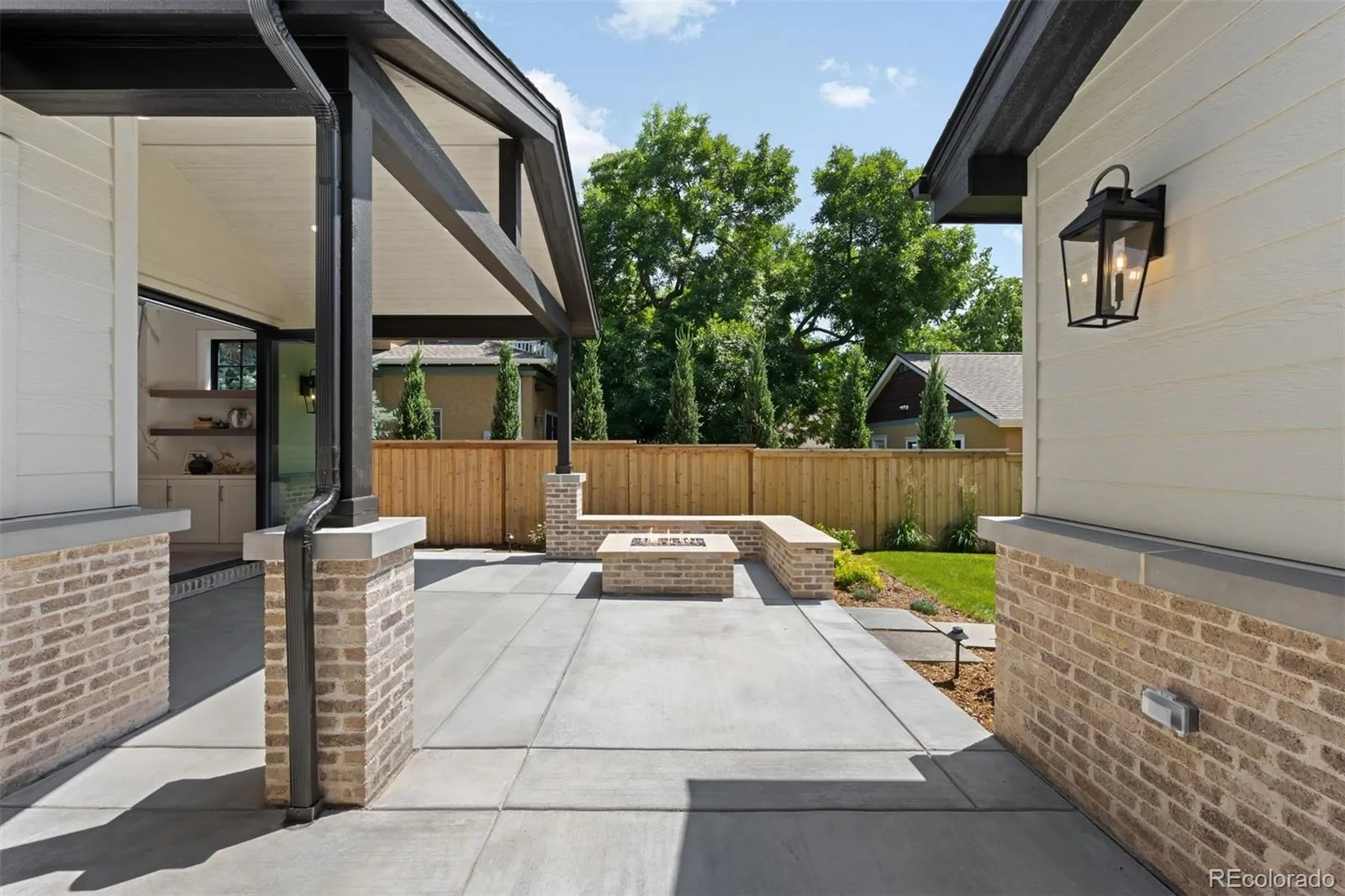 2237 S Madison Street Denver CO 80210 MLS #REC8702043 06012026191340 1600 38