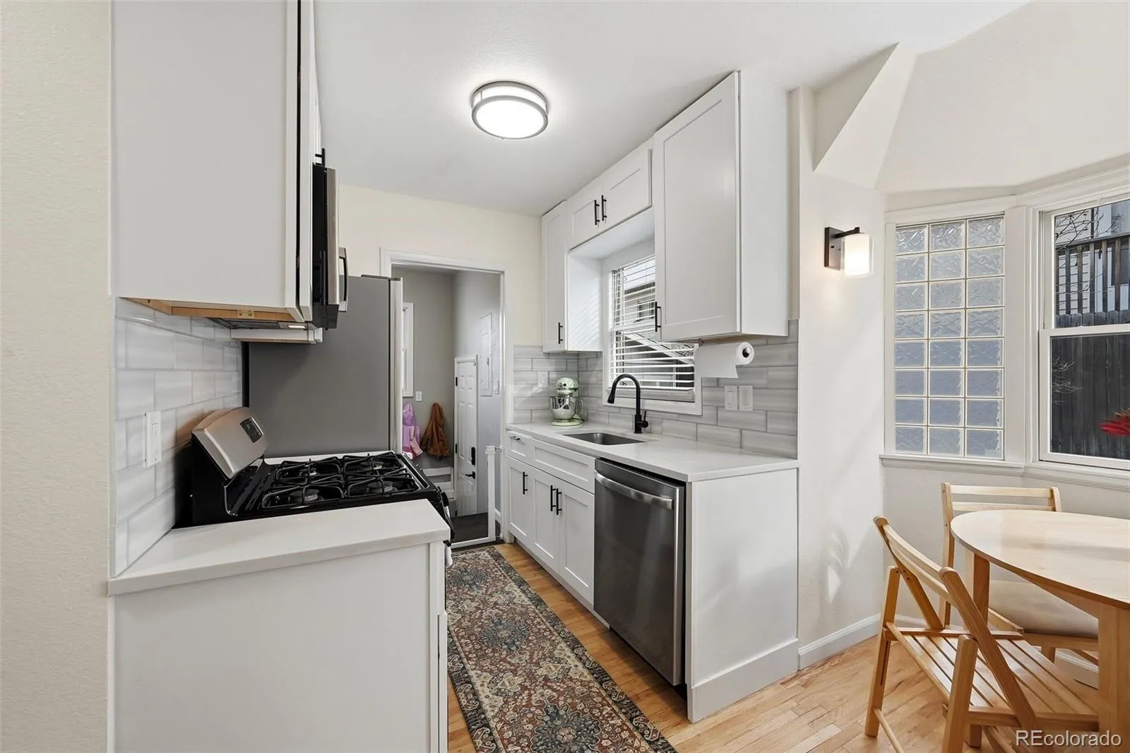 04162026220650 1600 6