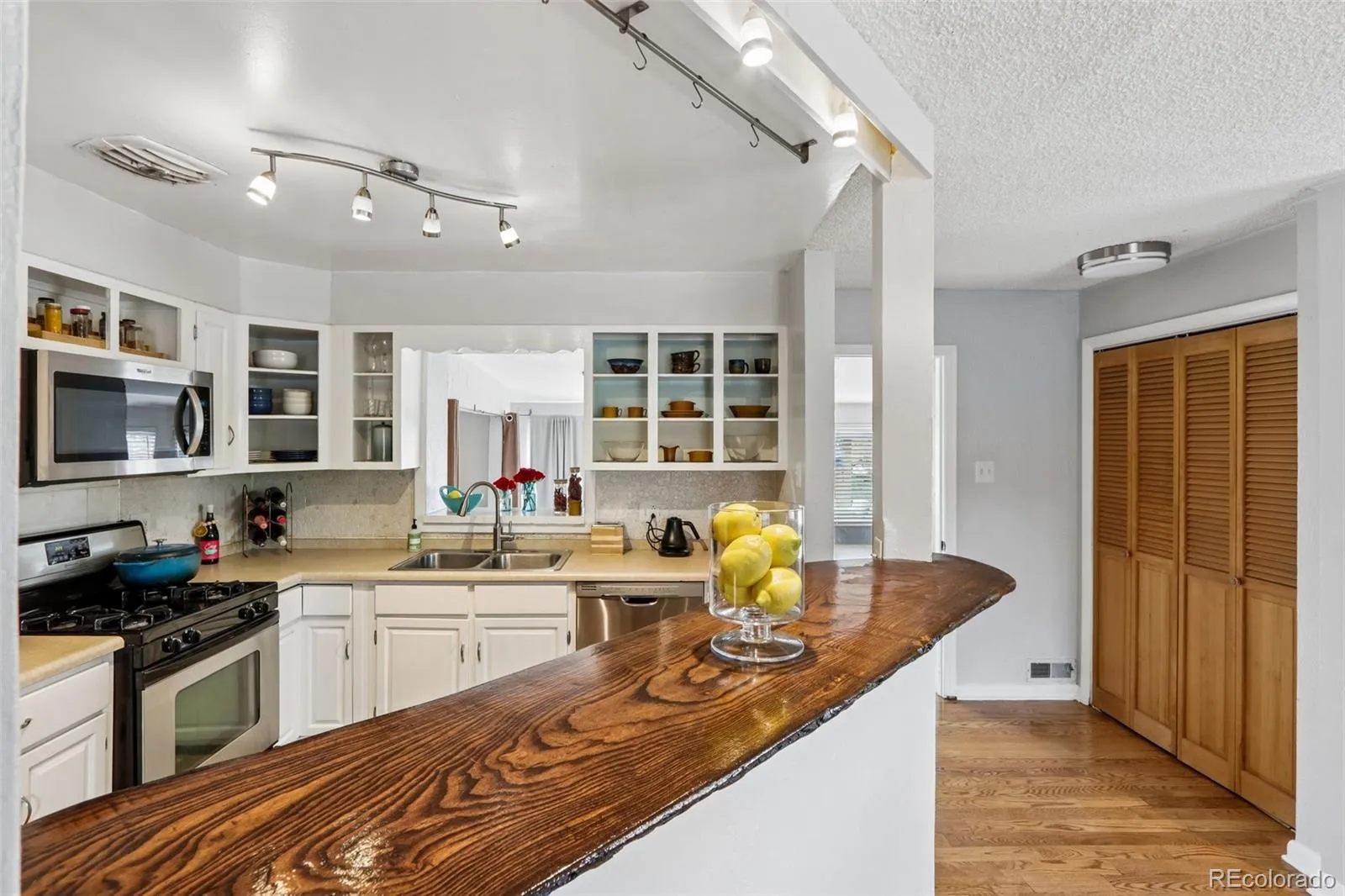 1694 S Wolff Street Denver CO 80219 MLS #REC8703844 05282026122343 1600 13