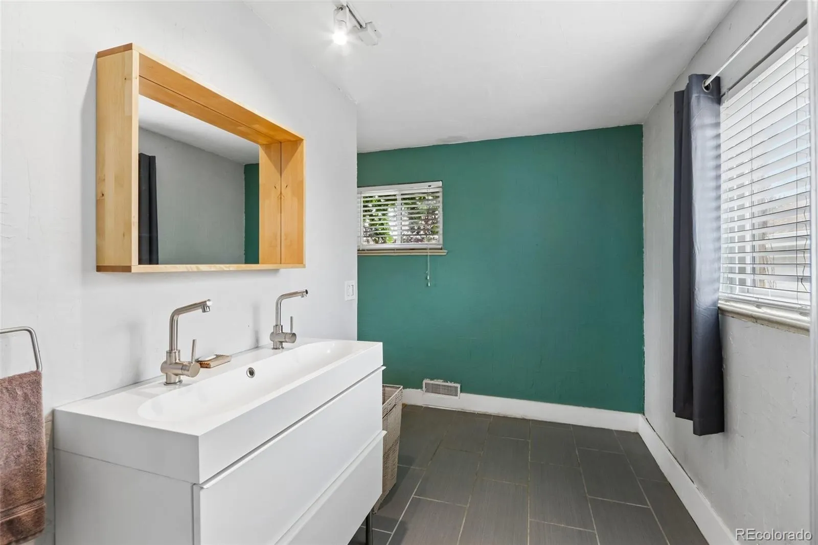1694 S Wolff Street Denver CO 80219 MLS #REC8703844 05282026122343 1600 22
