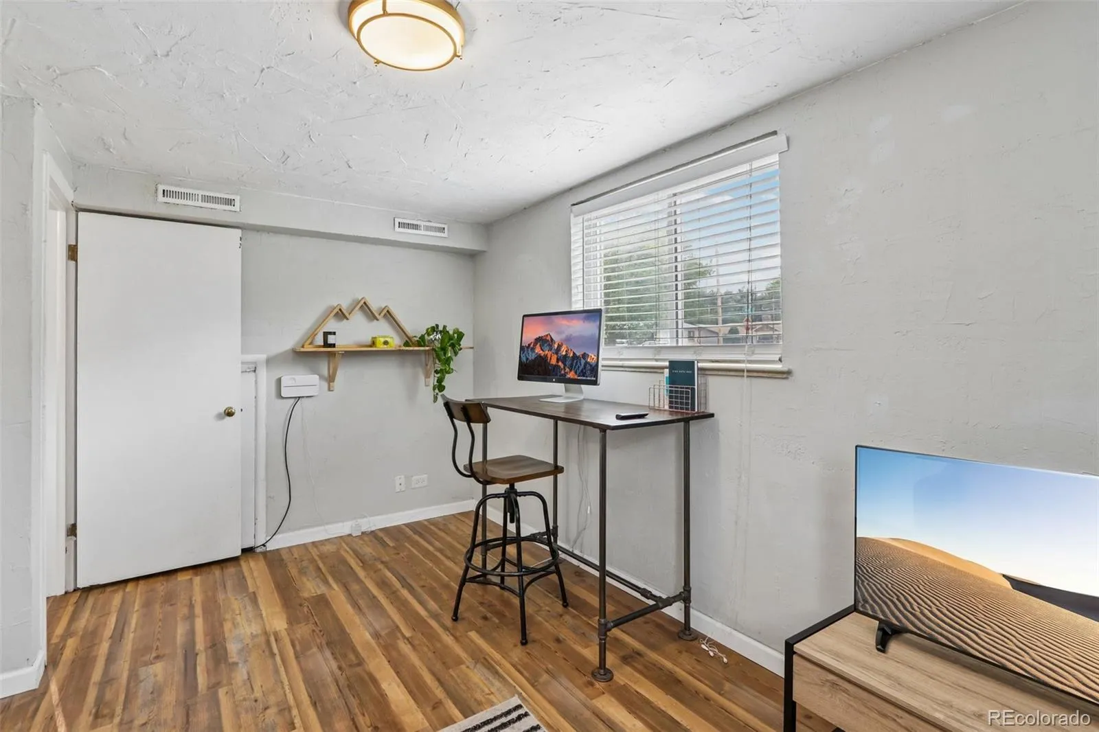 1694 S Wolff Street Denver CO 80219 MLS #REC8703844 05282026122343 1600 29