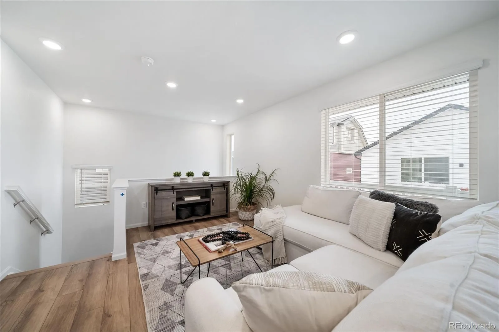10038 Revere Court Commerce City CO 80022 | MLS #REC8703944 06182026190935 1600 16