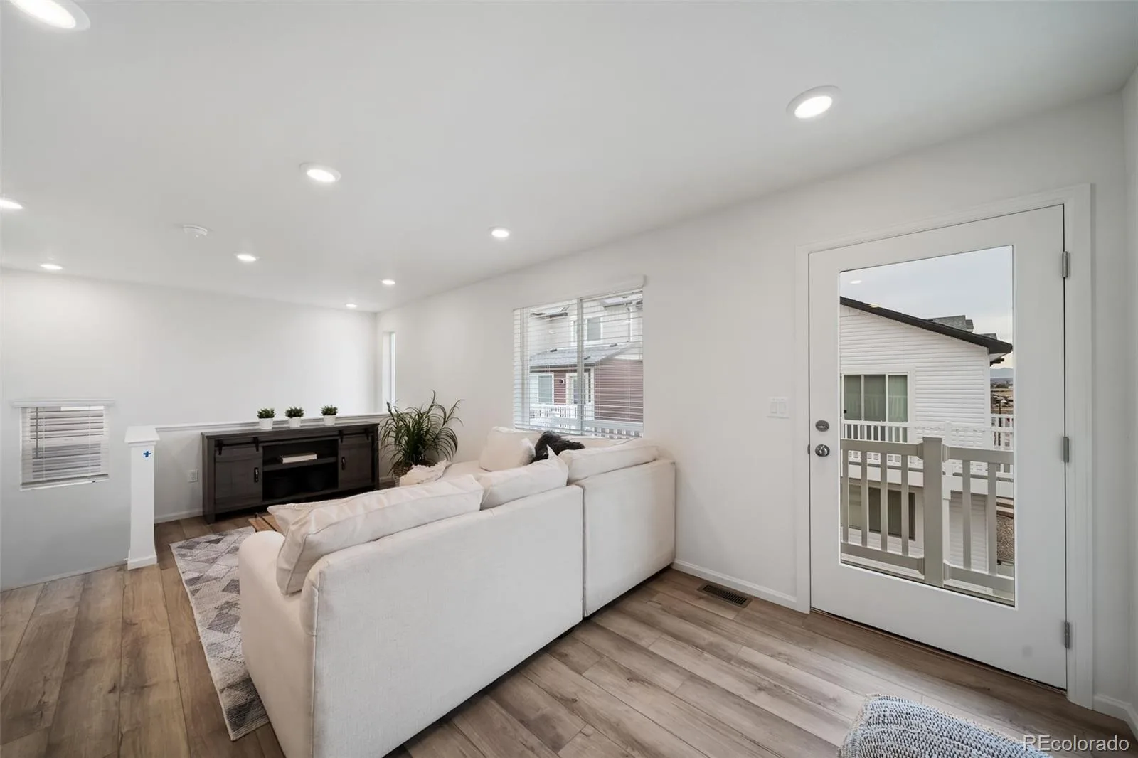 10038 Revere Court Commerce City CO 80022 | MLS #REC8703944 06182026190935 1600 17