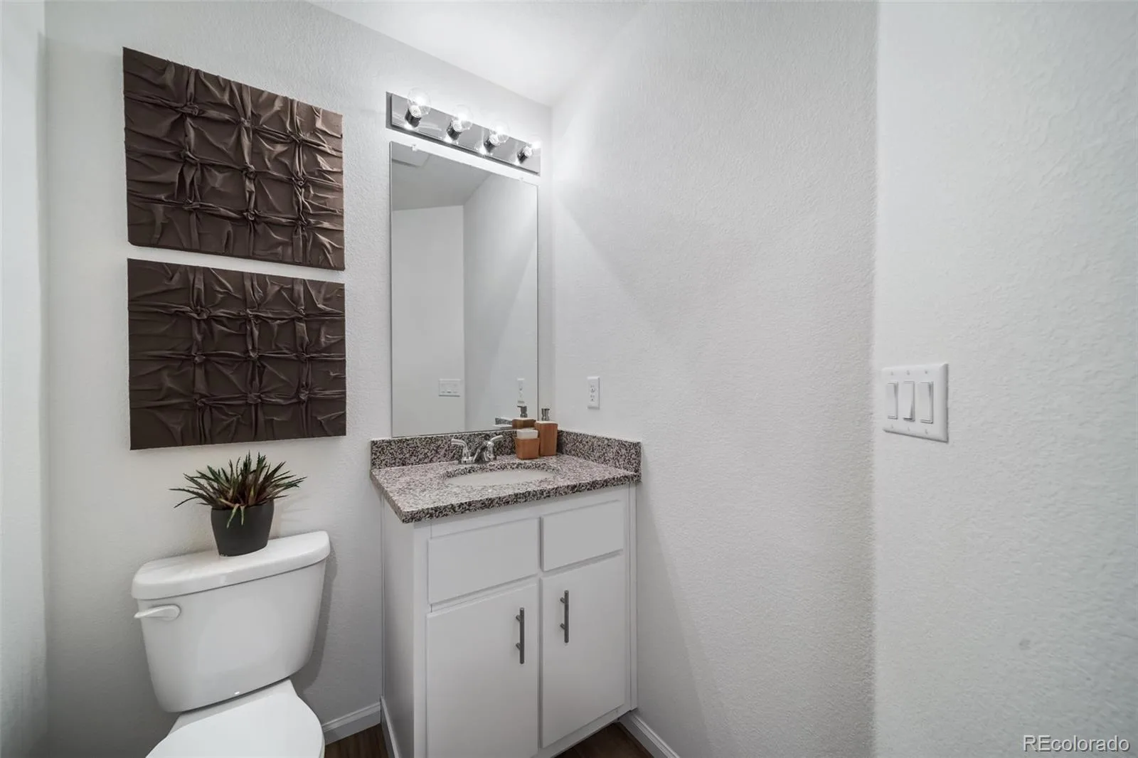 10038 Revere Court Commerce City CO 80022 | MLS #REC8703944 06182026190935 1600 9
