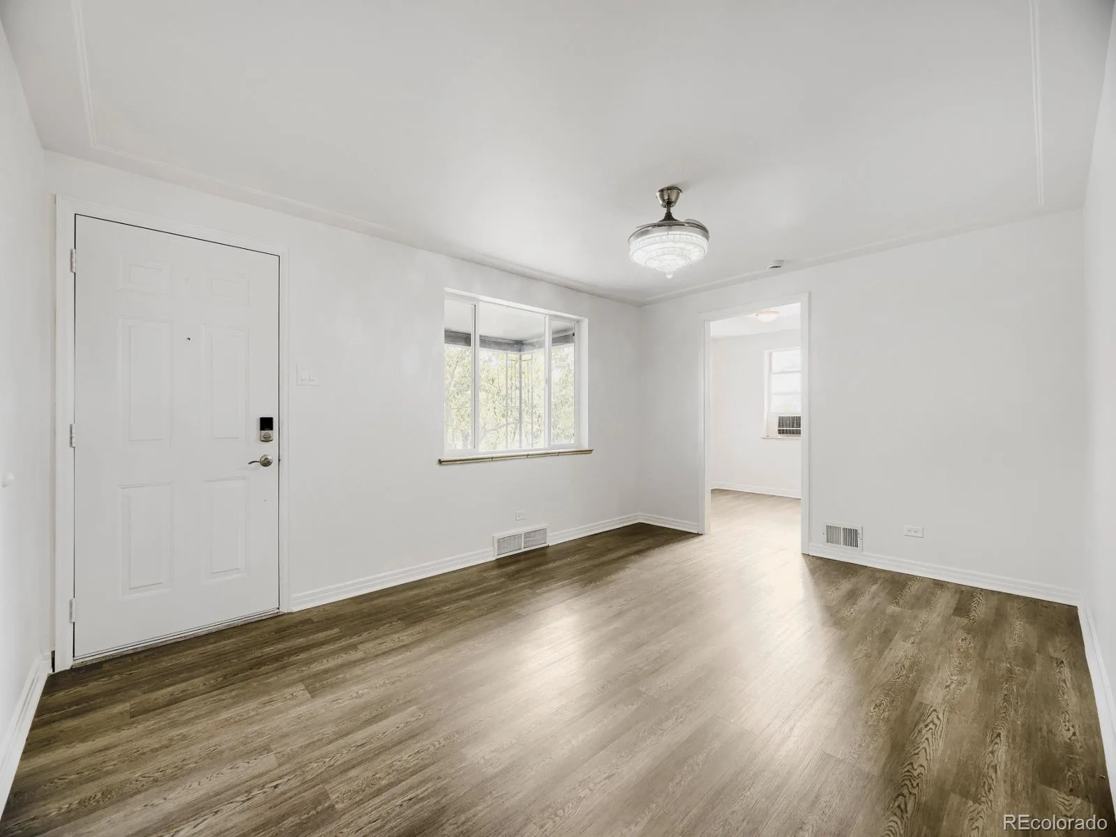 2551 W Arkansas Avenue Denver CO 80219 | MLS #REC8704170 08202026220031 1600 10