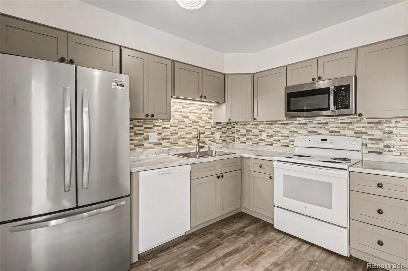 1345 Sable Boulevard Aurora CO 80011 | MLS #REC8704762 05192026170119 1600 10