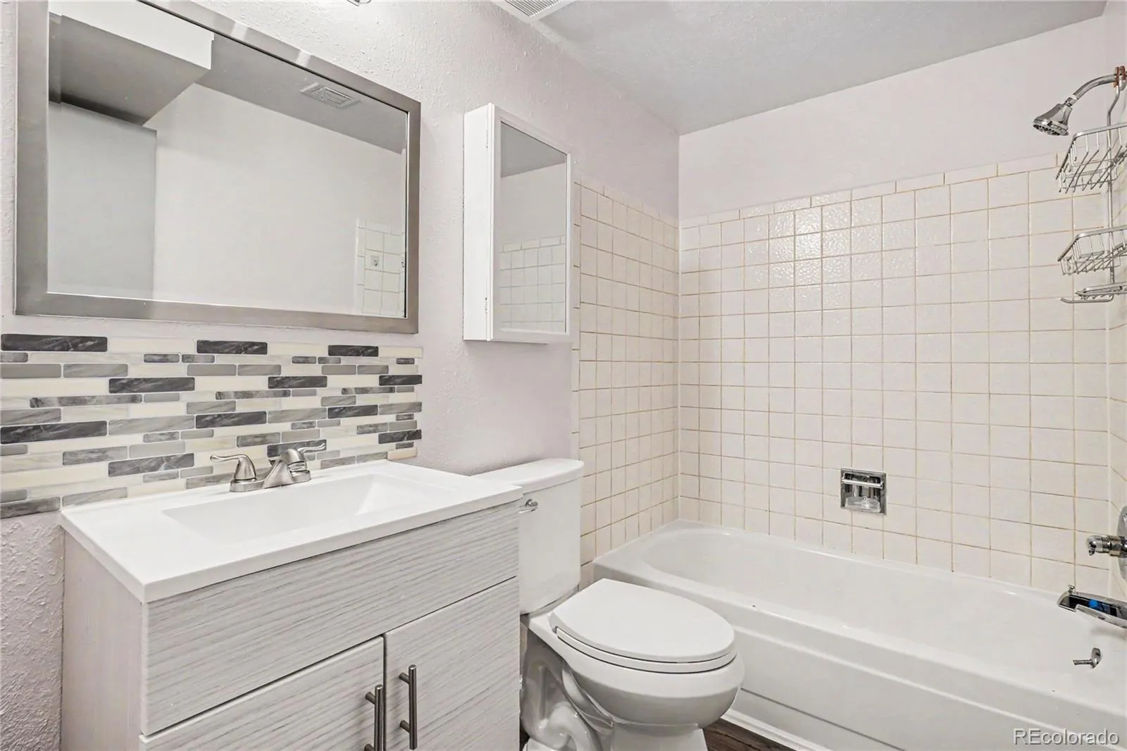 1345 Sable Boulevard Aurora CO 80011 | MLS #REC8704762 05192026170119 1600 15