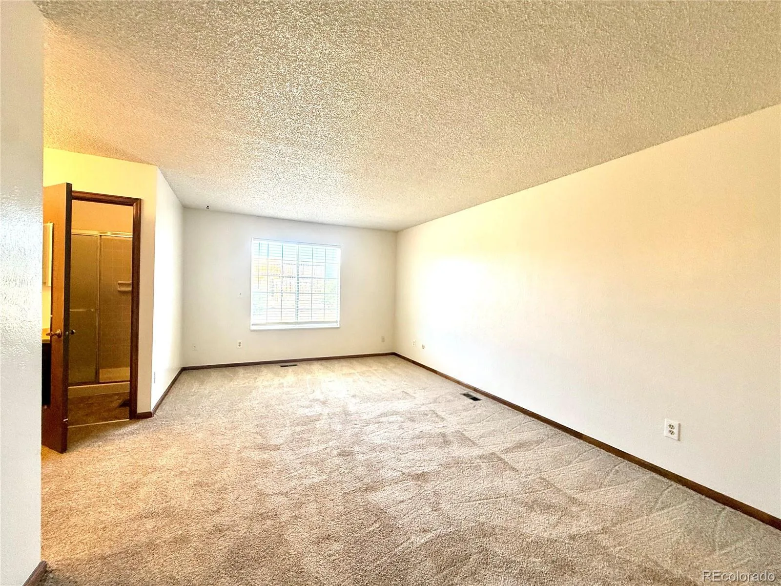 17449 E Asbury Circle Aurora CO 80013 | MLS #REC8705597 08162026162644 1600 18