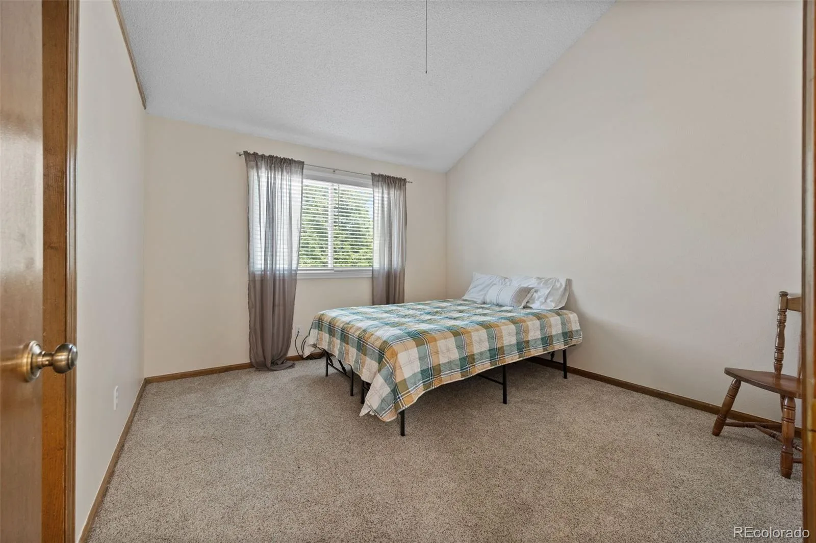 7617 S Cove Circle Centennial CO 80122 | MLS #REC8706465 06252026142559 1600 24