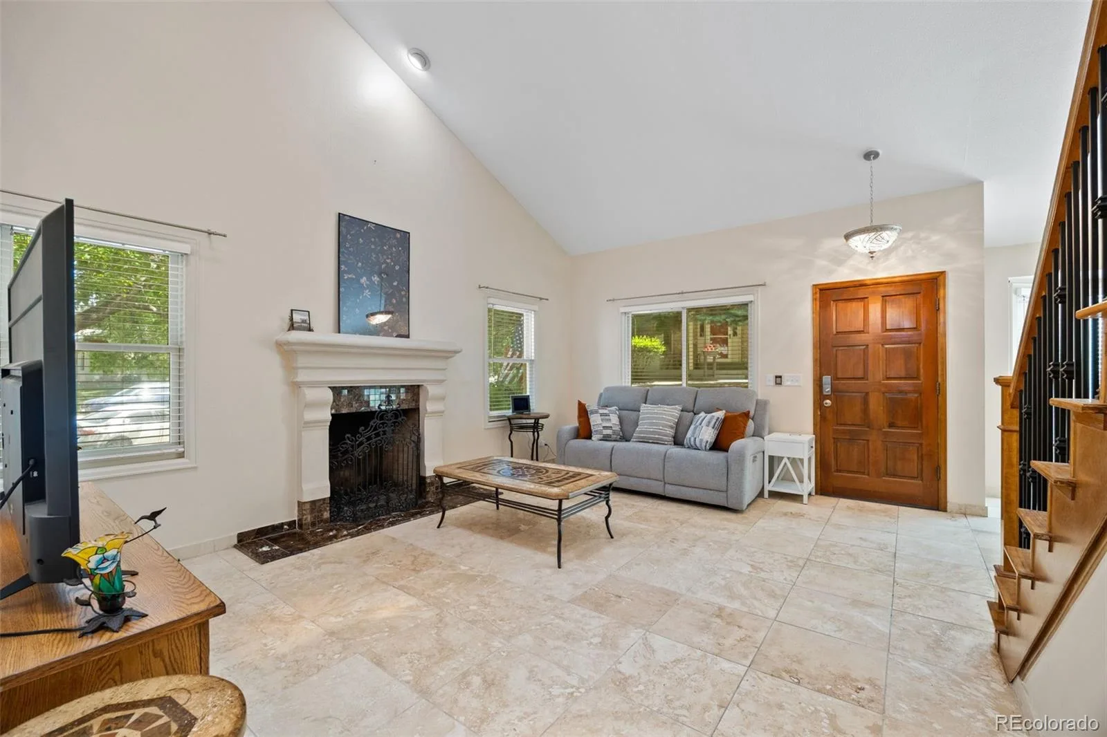 7617 S Cove Circle Centennial CO 80122 | MLS #REC8706465 06252026142559 1600 3