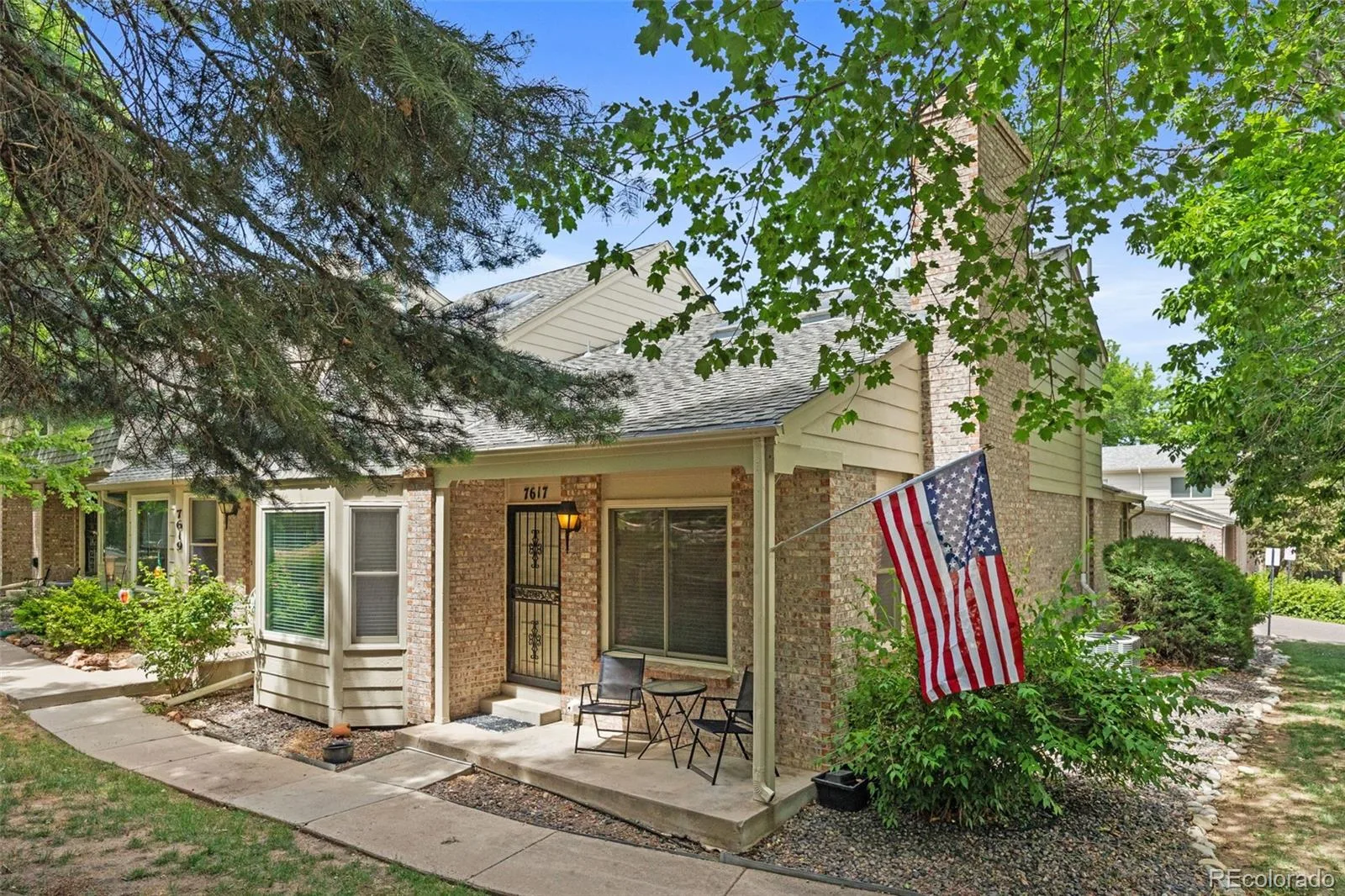 7617 S Cove Circle Centennial CO 80122 | MLS #REC8706465 06252026142559 1600 40