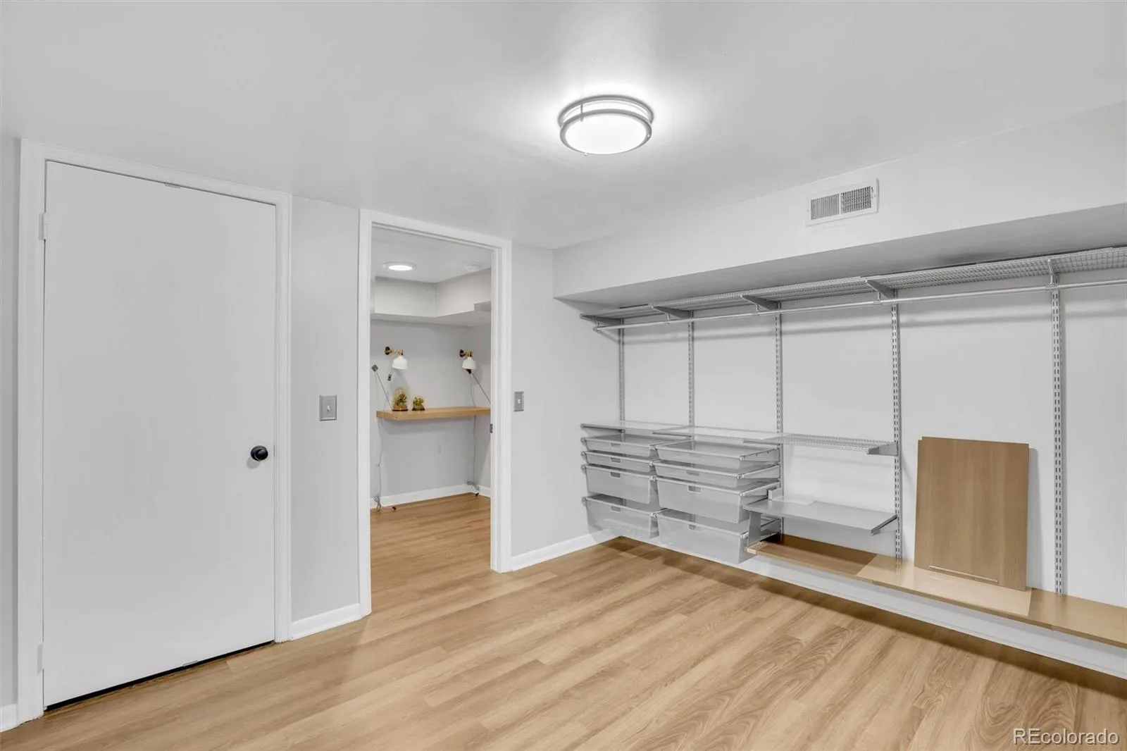 1230 Magnolia Street Denver CO 80220 MLS #REC8708334 05052026070622 1600 23
