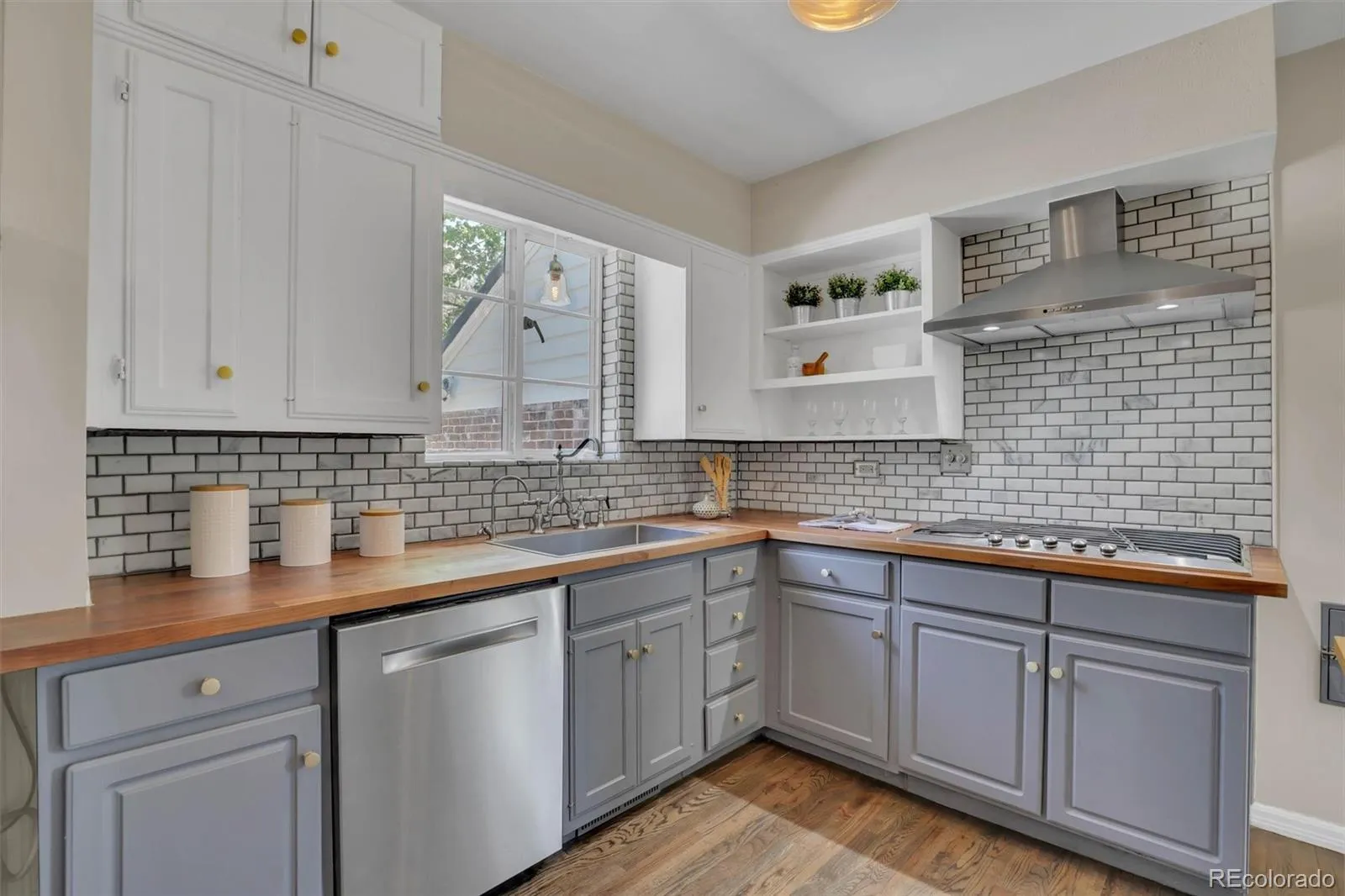 1230 Magnolia Street Denver CO 80220 MLS #REC8708334 05052026070622 1600 7