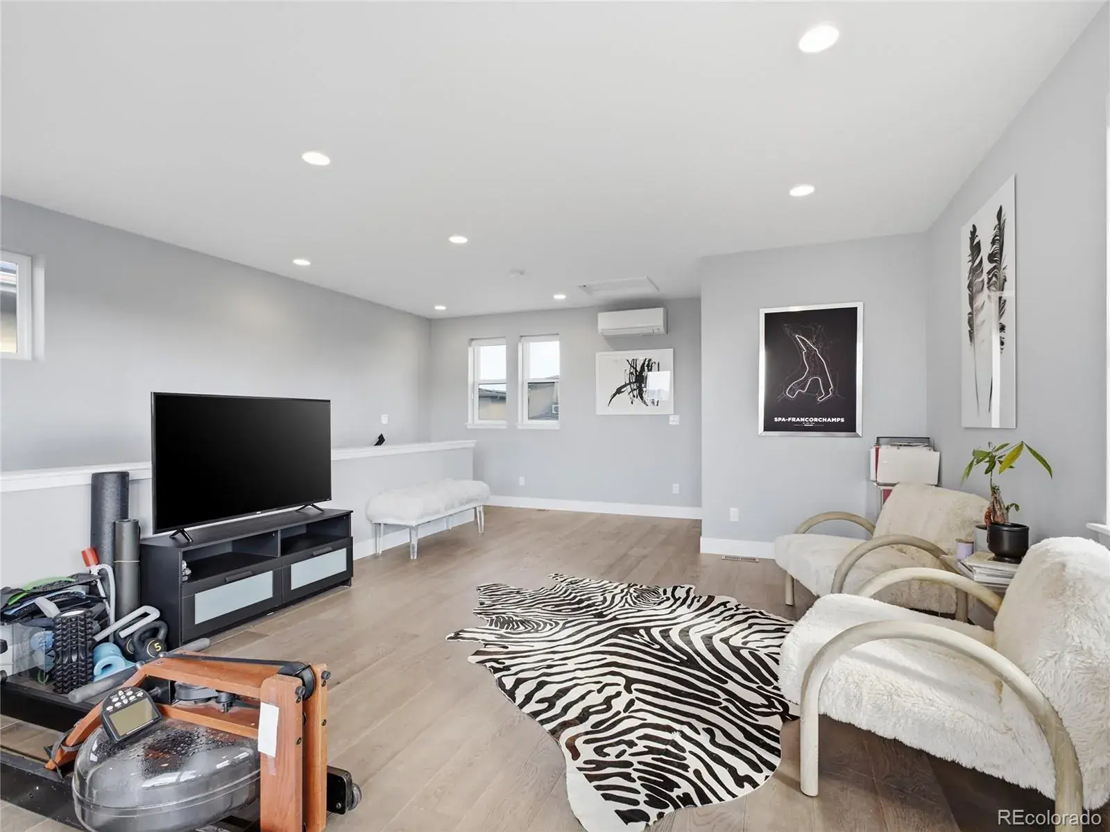 02192026233253 1600 32