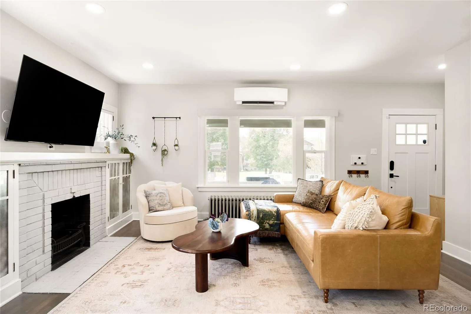 3244 N Gaylord Street Denver CO 80205 | MLS #REC8709349 08202026181008 1600 5
