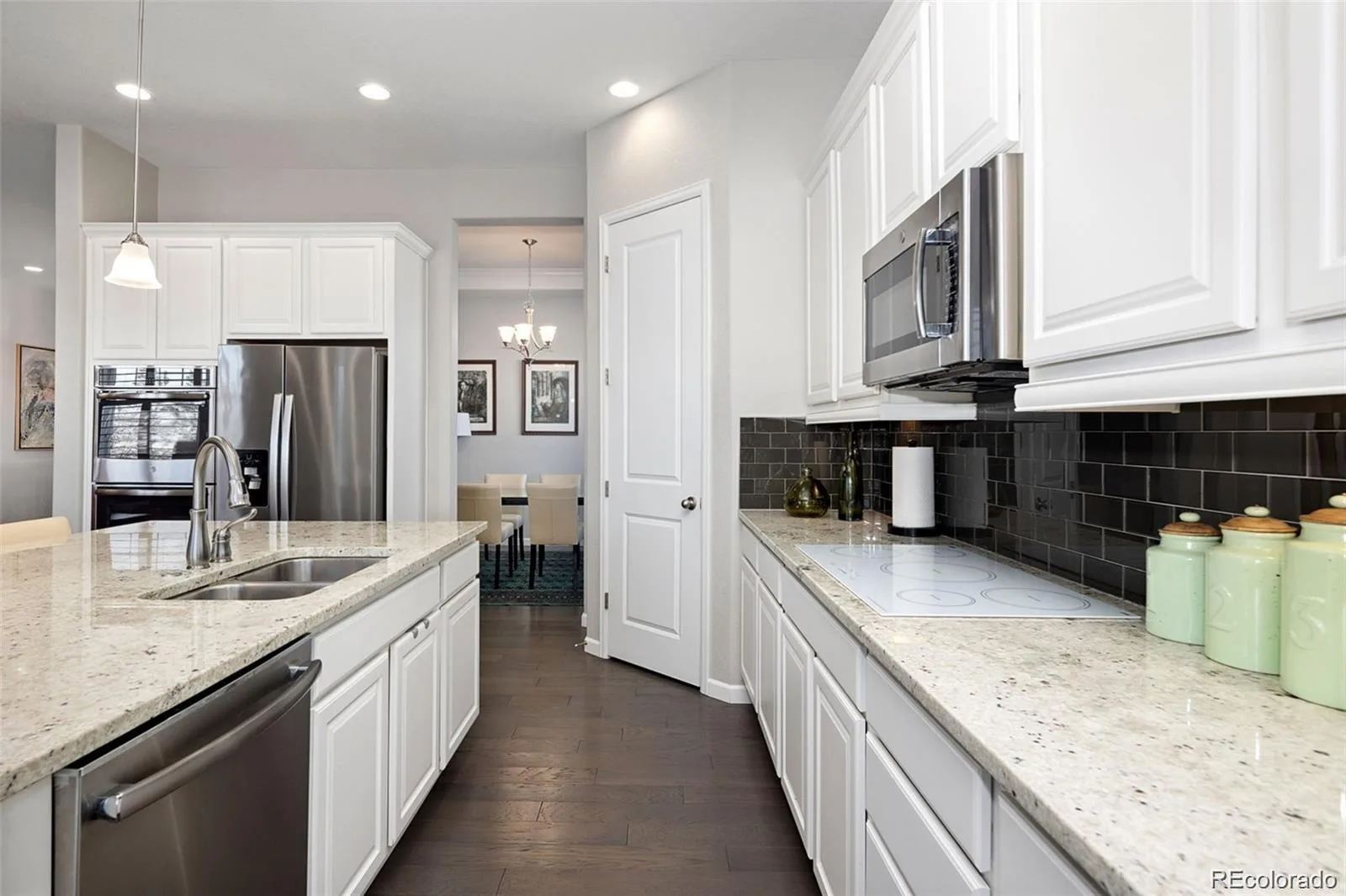 7394 S Scottsburg Way Aurora CO 80016 | MLS #REC8709879 08202026003357 1600 12