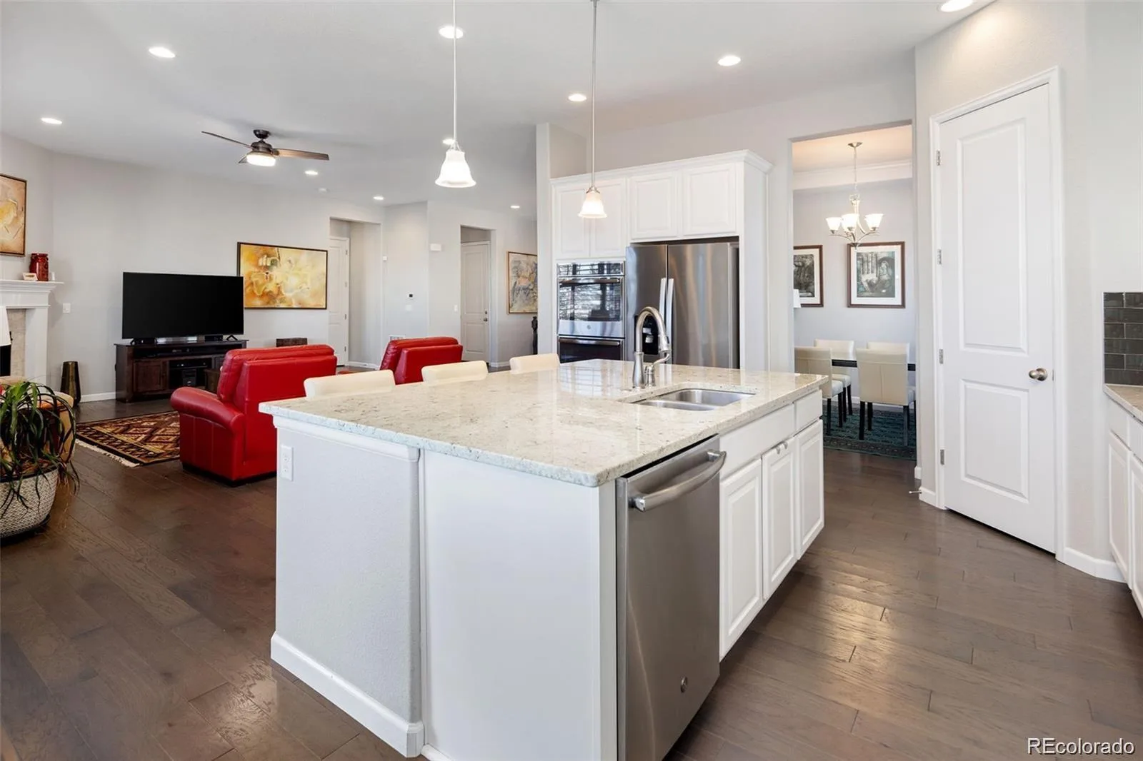 7394 S Scottsburg Way Aurora CO 80016 | MLS #REC8709879 08202026003357 1600 13