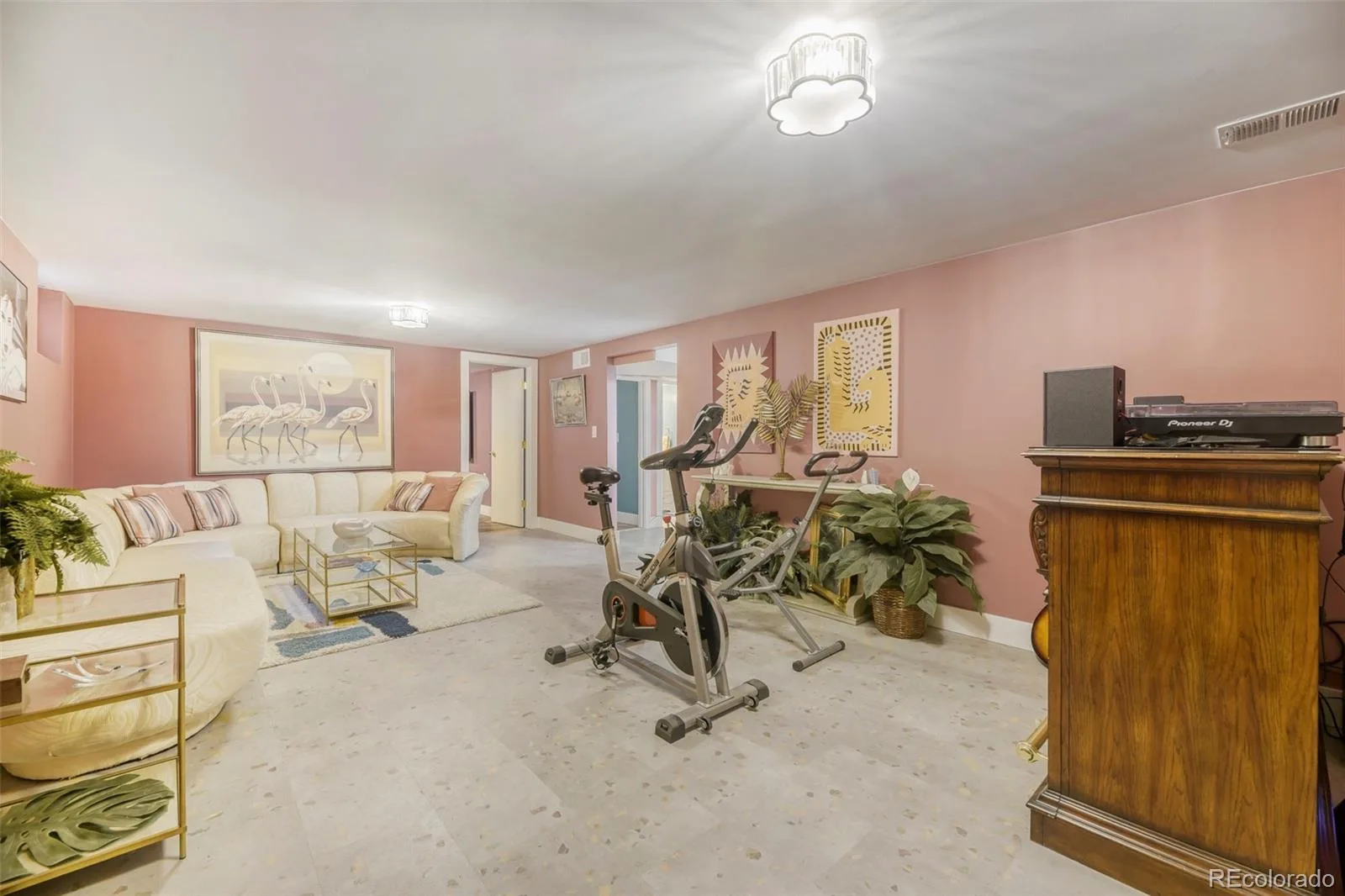 5340 W Bayaud Avenue Lakewood CO 80226 | MLS #REC8710734 09222026081639 1600 18