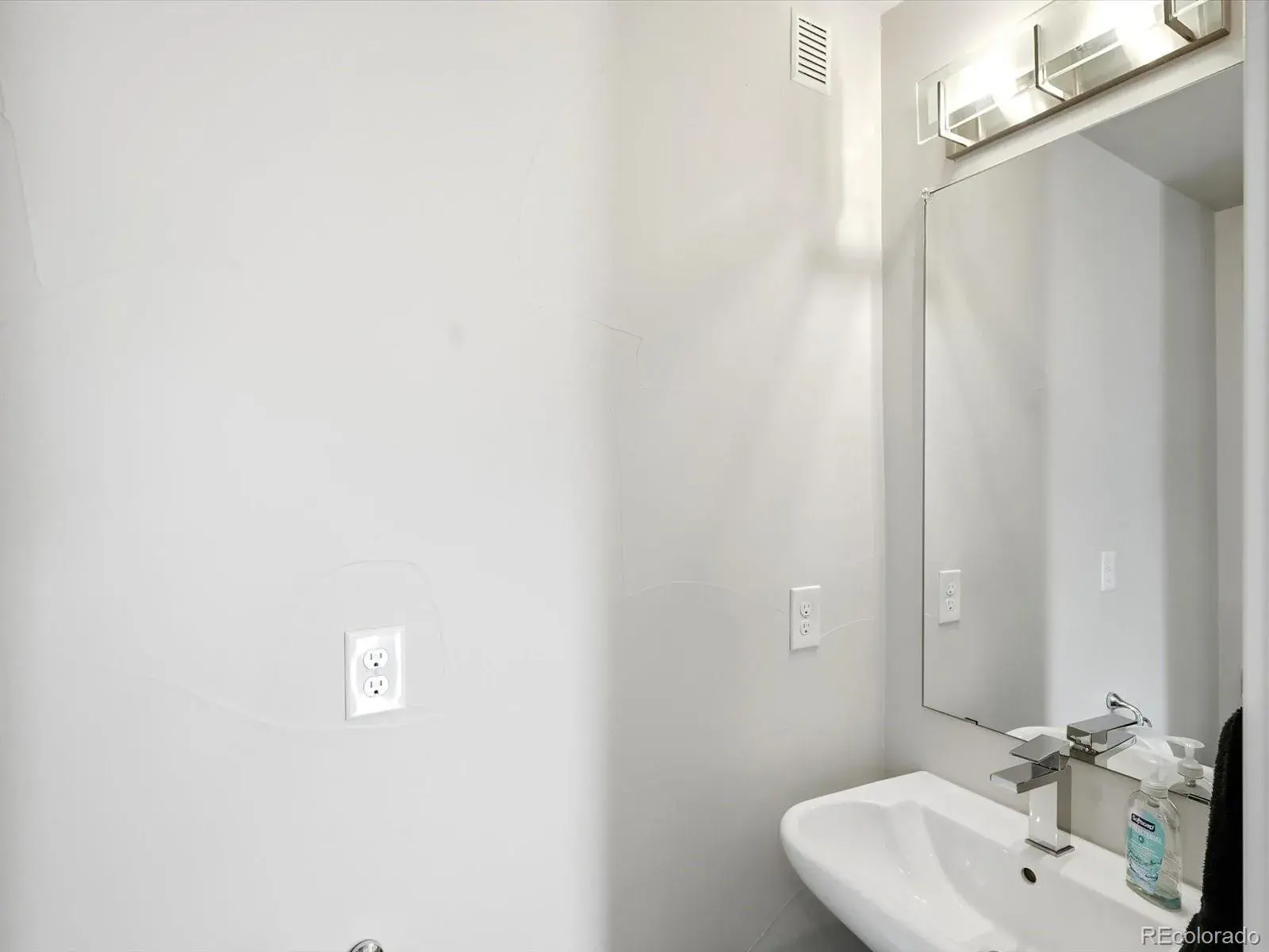 02192026170503 1600 20