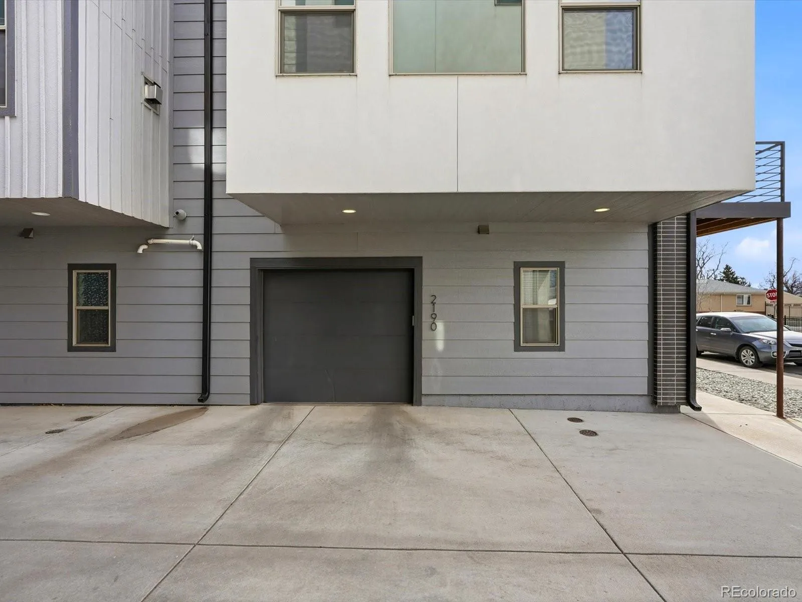 2190 S Birch Street Denver CO 80222 MLS #REC8714931 05222026222639 1600 35