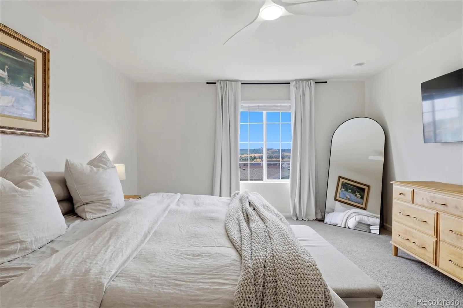 5138 Blue Lunar Lane Castle Rock CO 80104 | MLS #REC8715435 08132026213824 1600 18