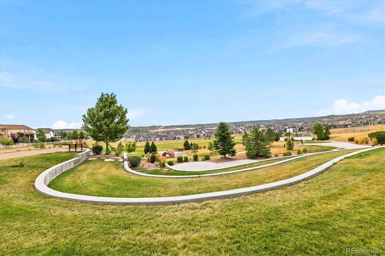 5138 Blue Lunar Lane Castle Rock CO 80104 | MLS #REC8715435 08132026213824 1600 41