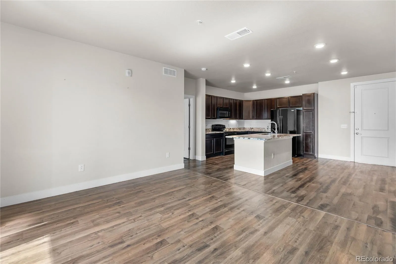 14301 E Tennessee Avenue #204 Aurora CO 80012 MLS #REC8716002 04112026205102 1600 10