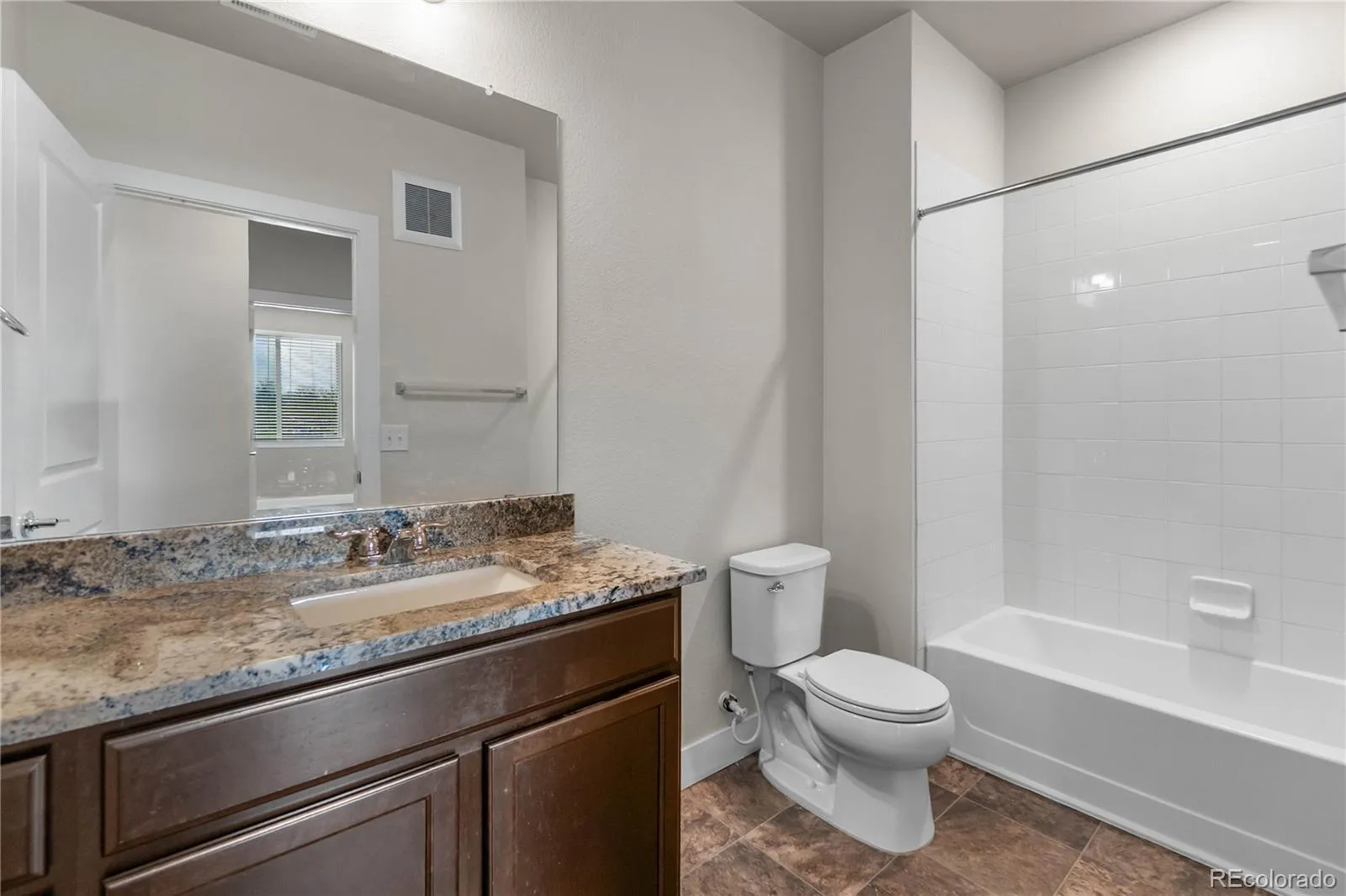 14301 E Tennessee Avenue #204 Aurora CO 80012 MLS #REC8716002 04112026205102 1600 29