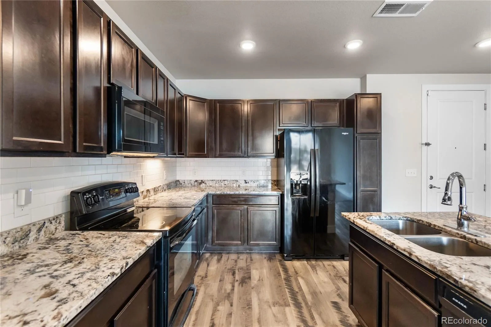 14301 E Tennessee Avenue #204 Aurora CO 80012 MLS #REC8716002 04112026205102 1600 8