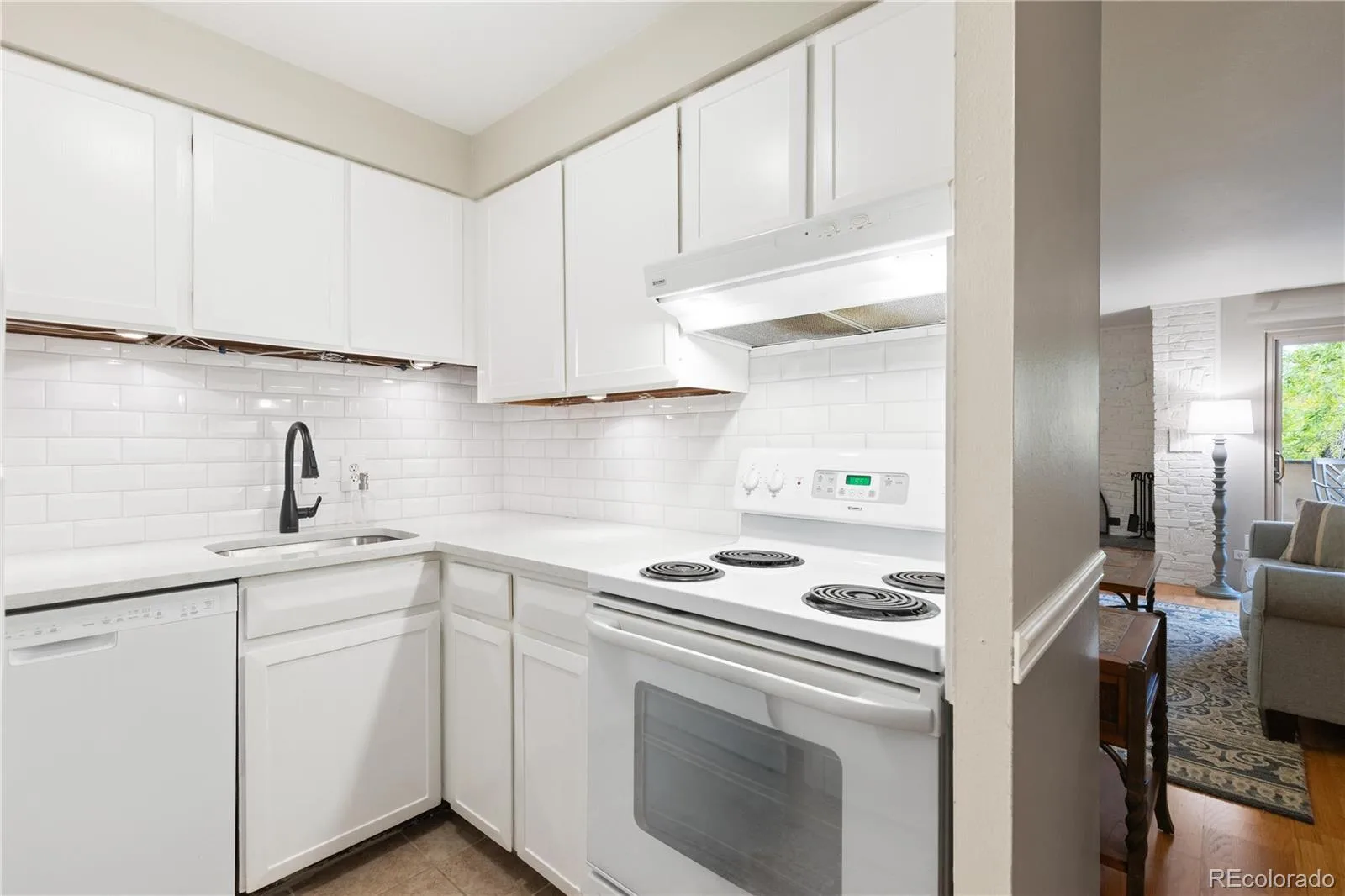 1260 York Street #208 Denver CO 80206 | MLS #REC8716268 10122026133157 1600 7
