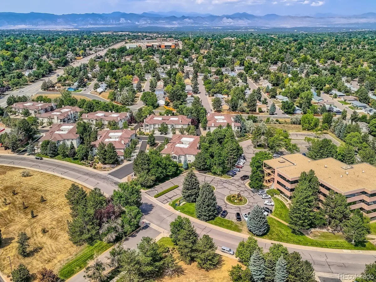 6617 S Forest Way #E Centennial CO 80121 | MLS #REC8716277 08212026183027 1200 30