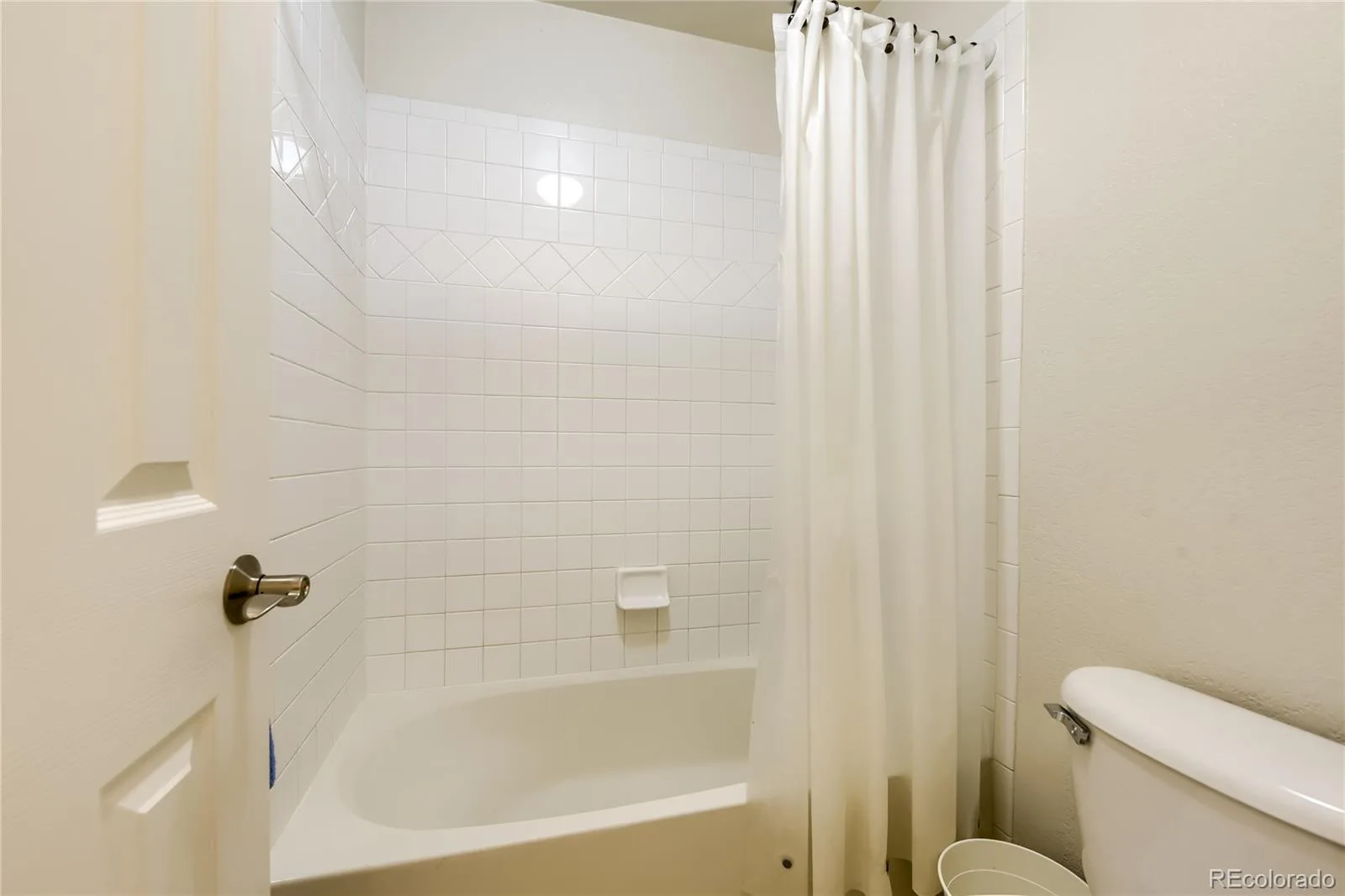 6617 S Forest Way #E Centennial CO 80121 | MLS #REC8716277 08212026183027 1600 20