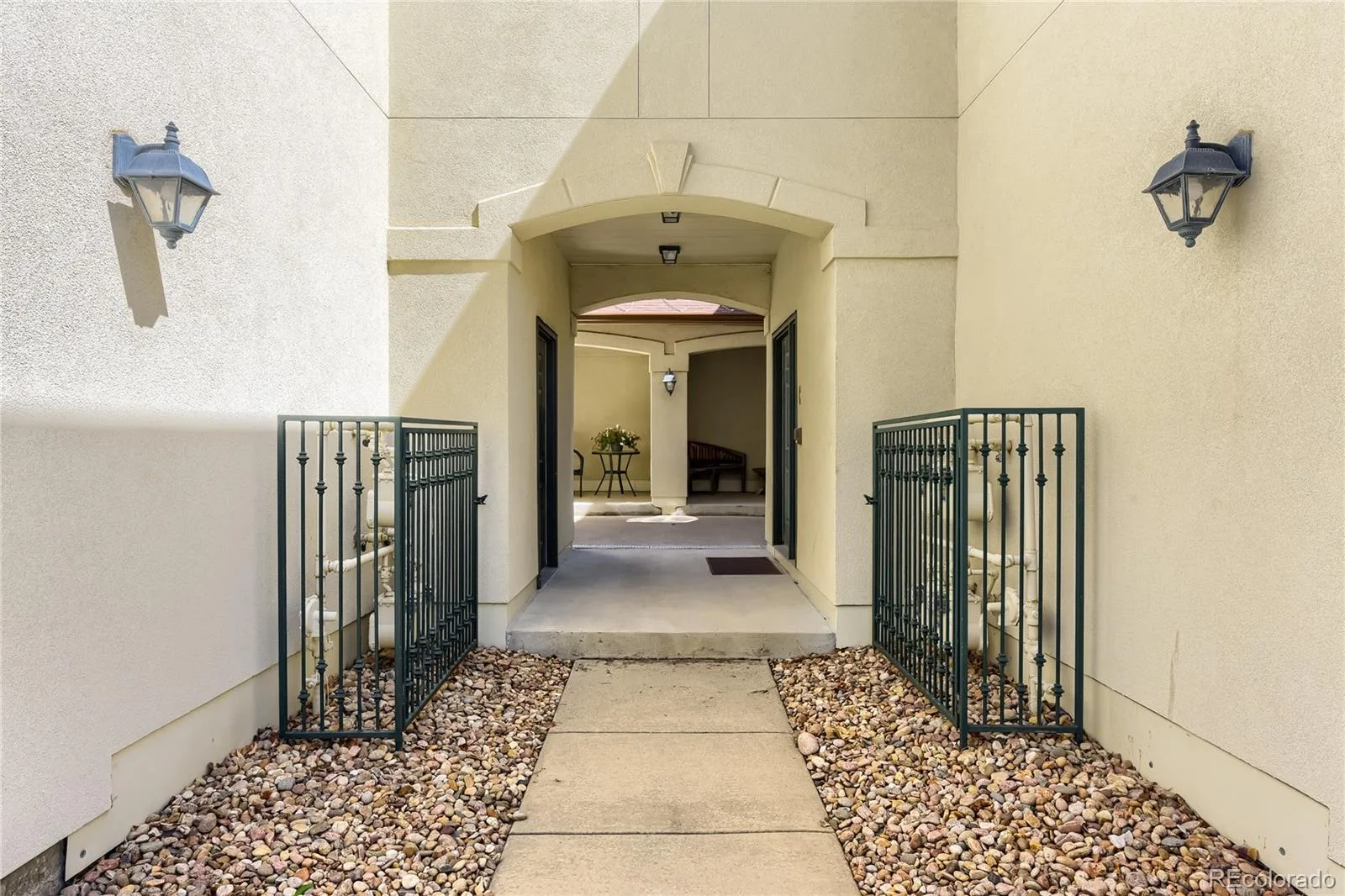 6617 S Forest Way #E Centennial CO 80121 | MLS #REC8716277 08212026183027 1600 31
