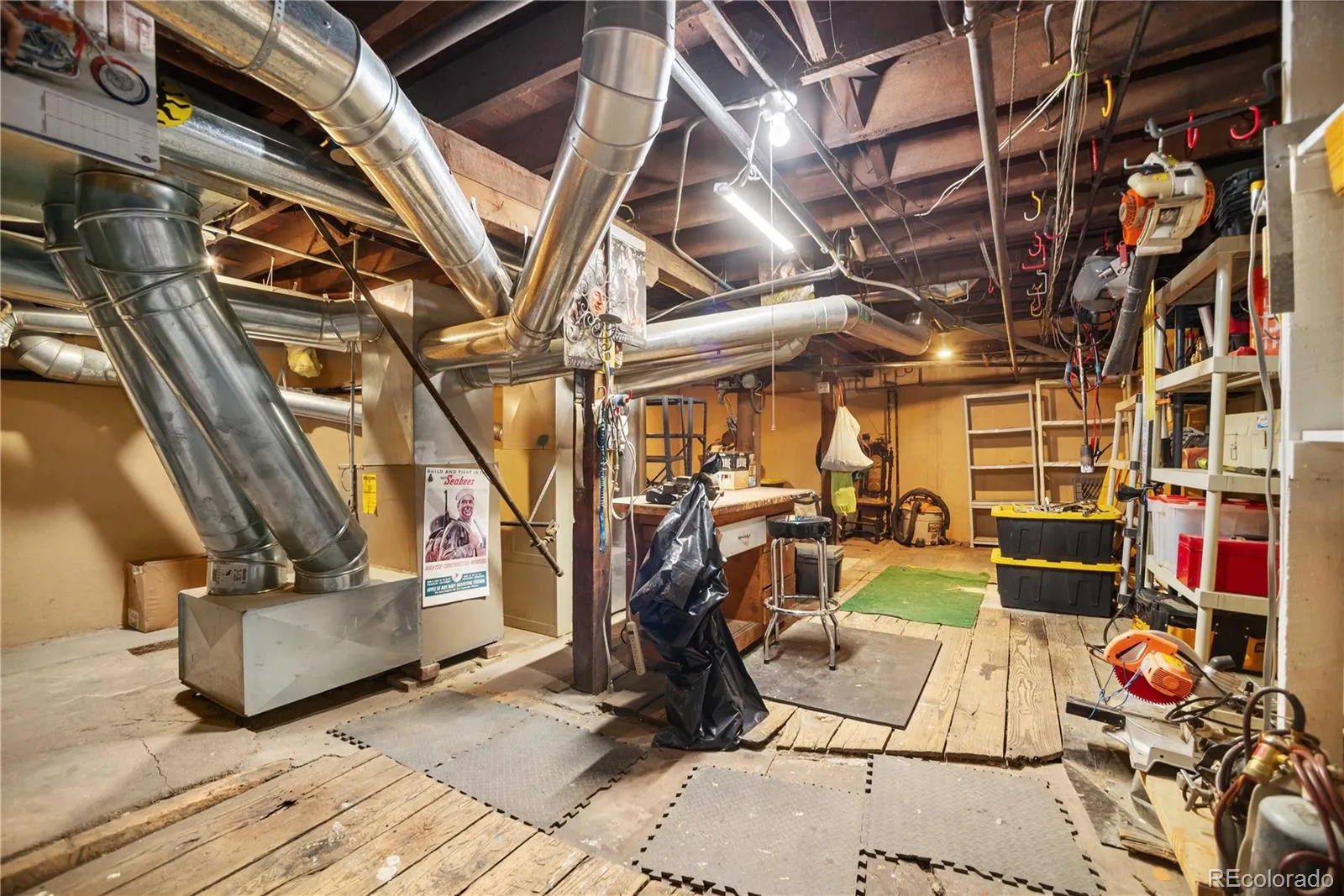 04152026053117 1600 31