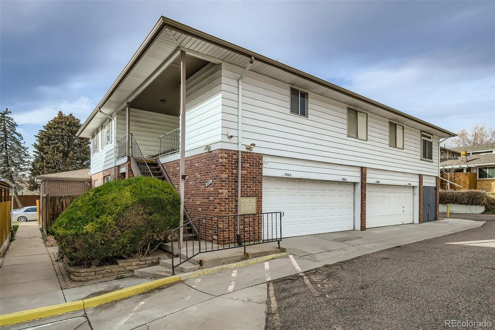 9864 Orangewood Drive Denver CO 80260 | MLS #REC8721392 08142026224705 1600 19