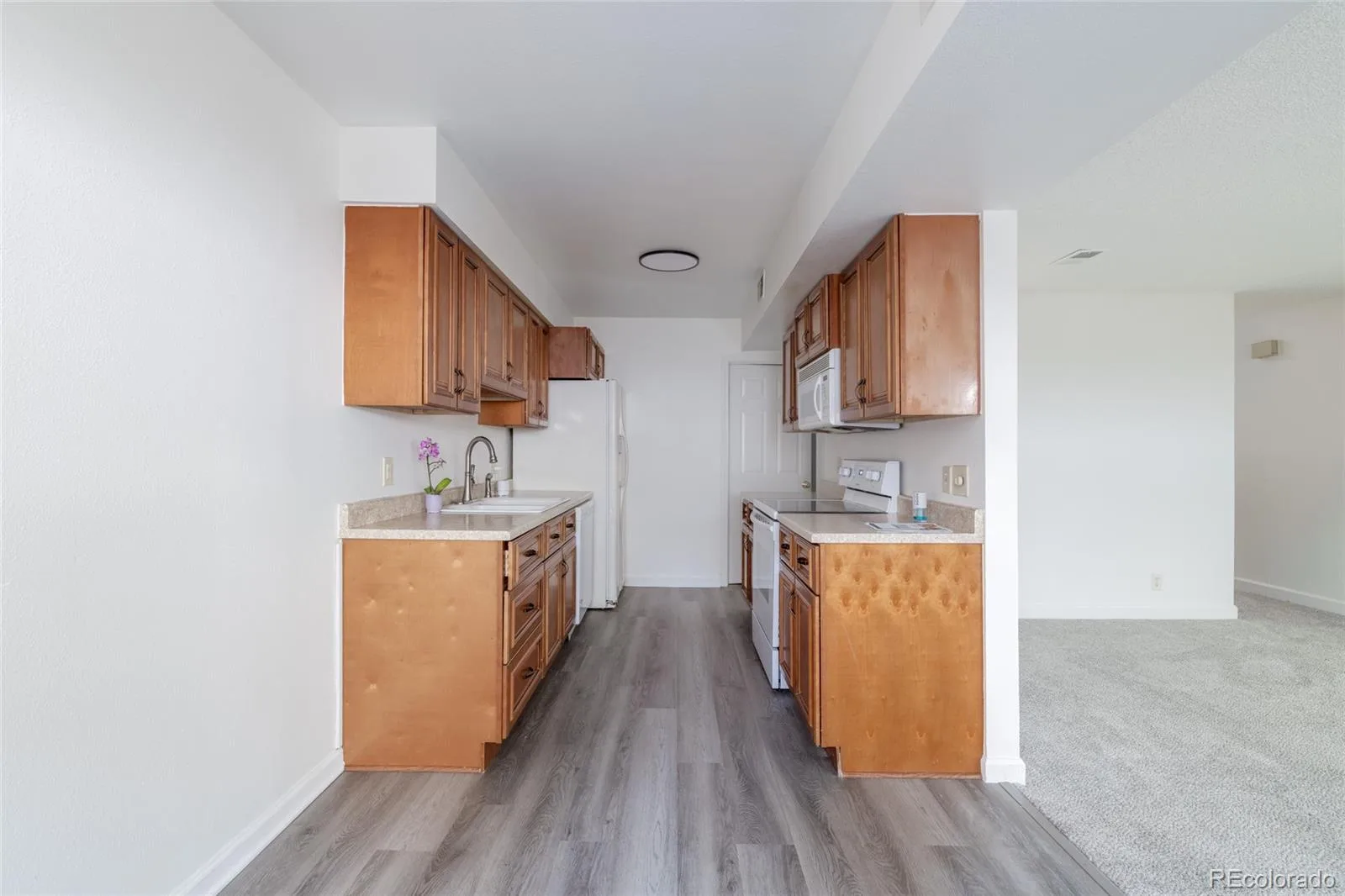 9864 Orangewood Drive Denver CO 80260 | MLS #REC8721392 08142026224705 1600 4