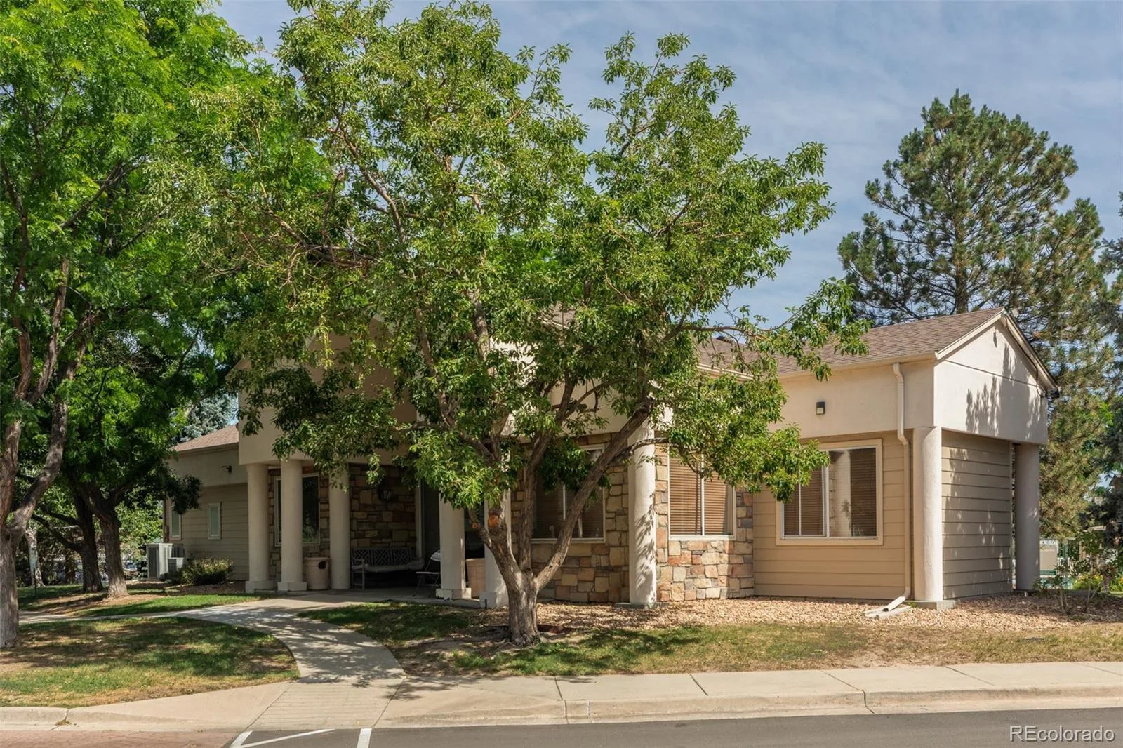 9973 E Carolina Circle #202 Aurora CO 80247 MLS #REC8722712 06272026041206 1600 16