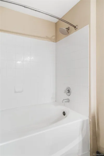 9973 E Carolina Circle #202 Aurora CO 80247 MLS #REC8722712 06272026041206 800 9