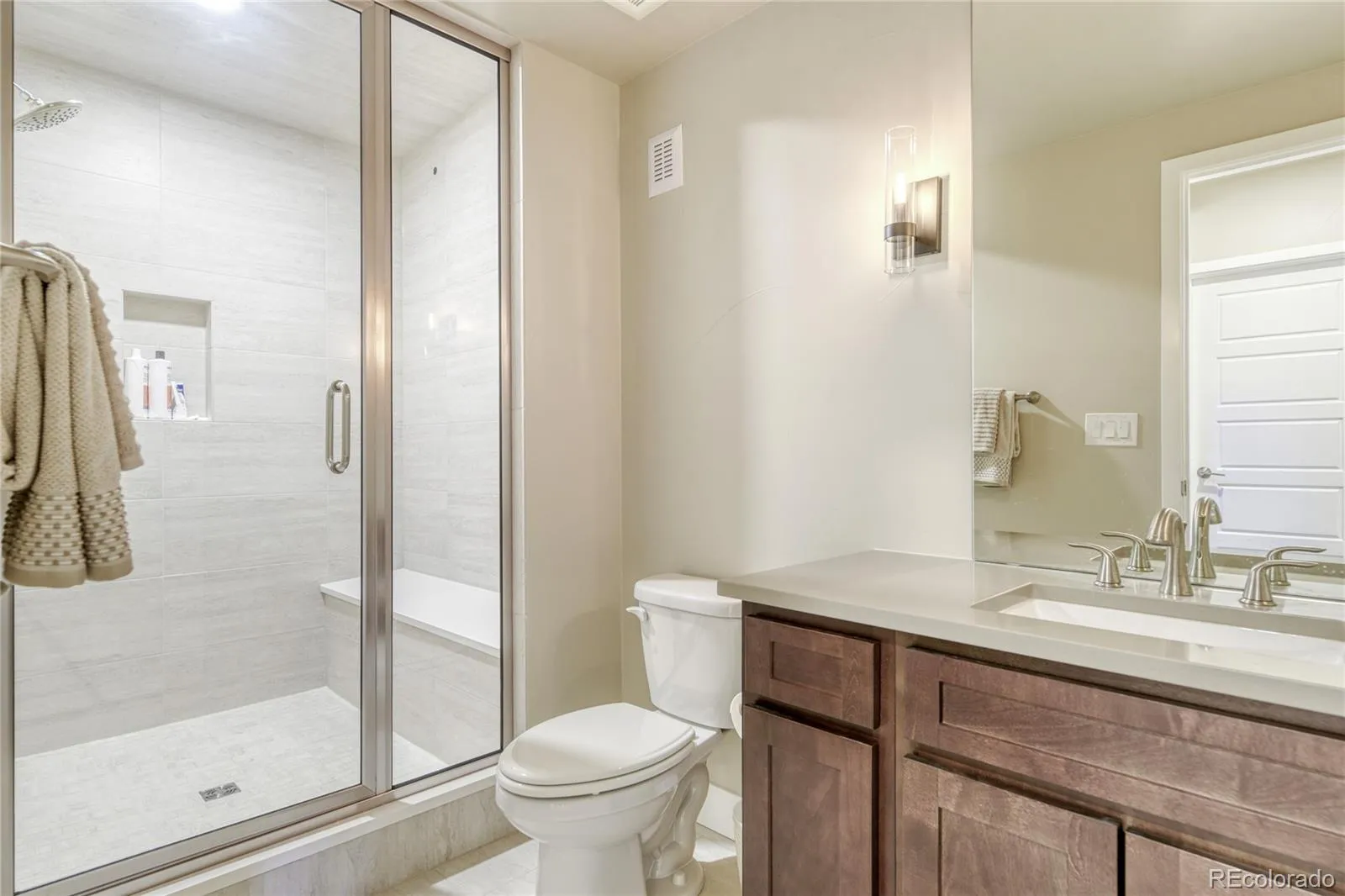 04012026185129 1600 29