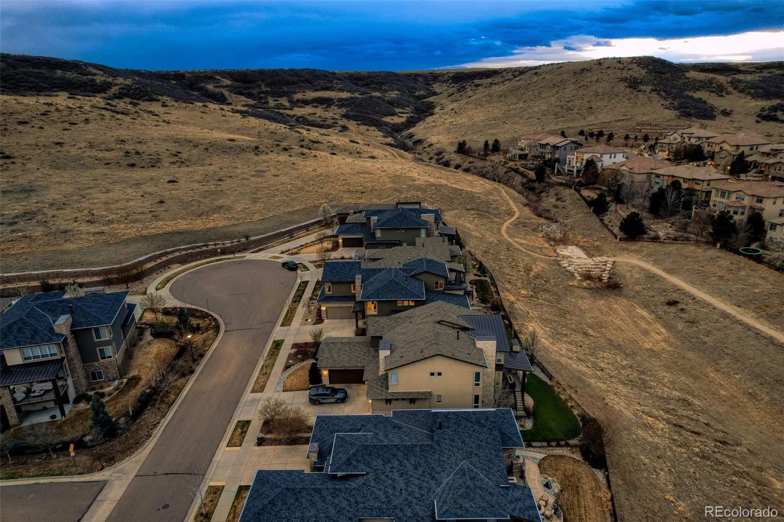 04012026185129 1600 37