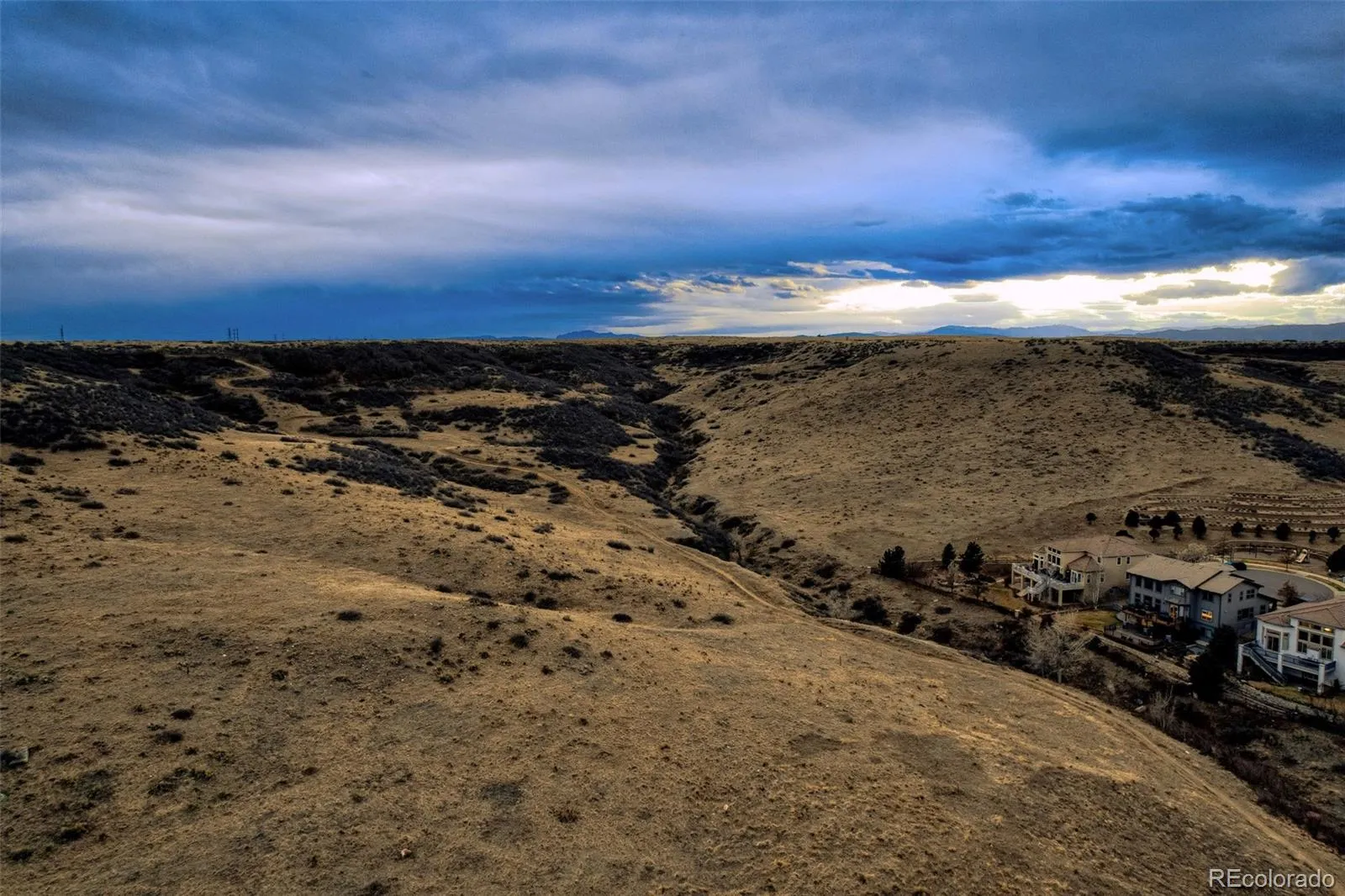 04012026185129 1600 44