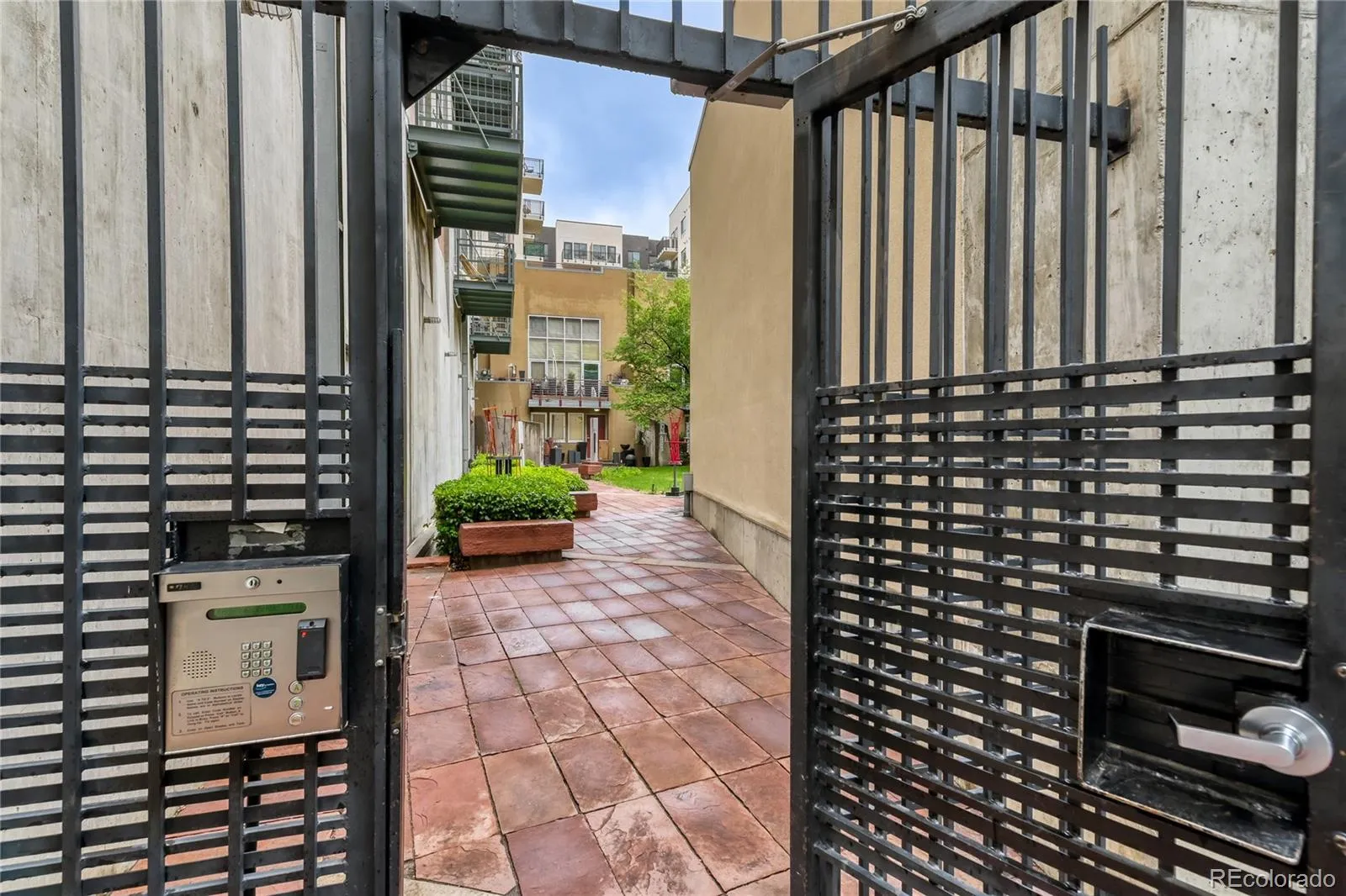 1050 Cherokee Street #210 Denver CO 80204 MLS #REC8723588 05092026024523 1600 1