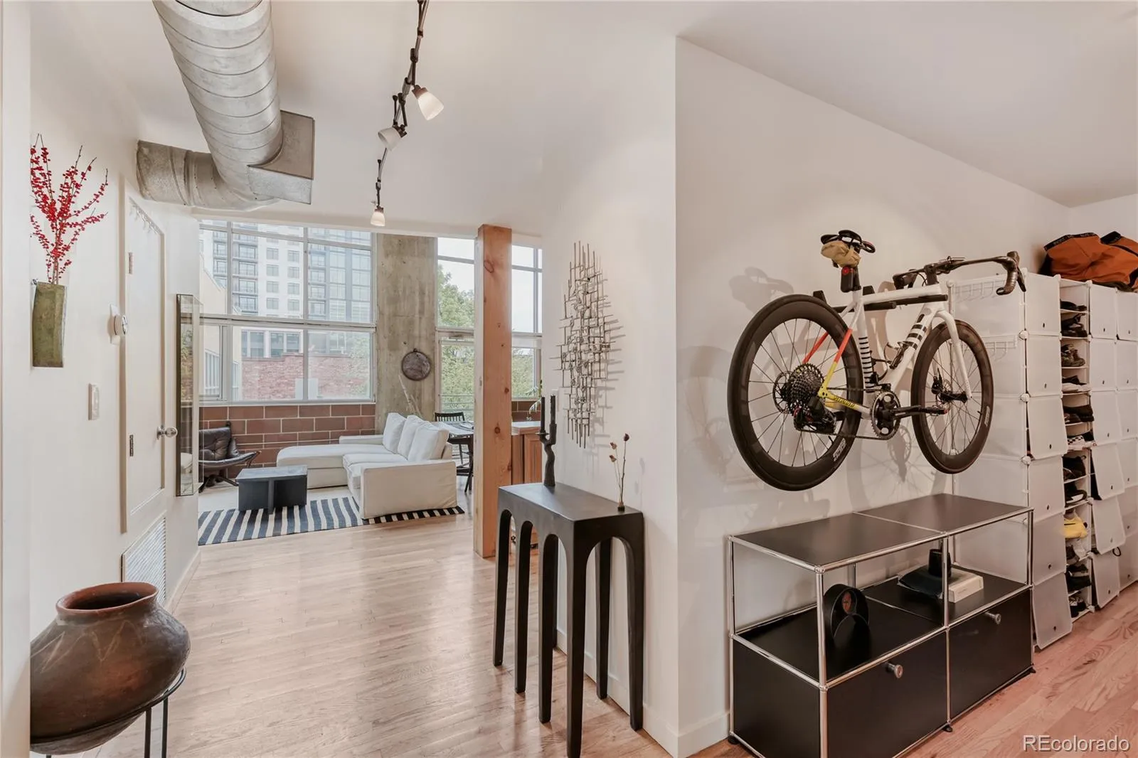 1050 Cherokee Street #210 Denver CO 80204 MLS #REC8723588 05092026024523 1600 3
