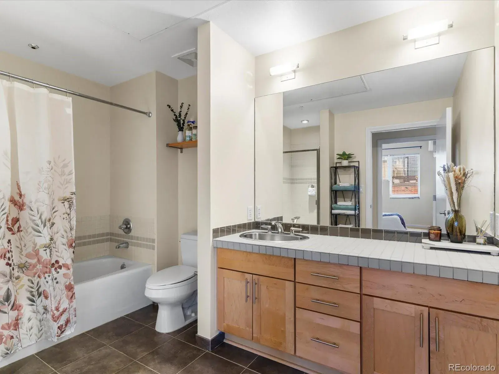 1440 Little Raven Street #401 Denver CO 80202 MLS #REC8727355 01222026015412 1600 15