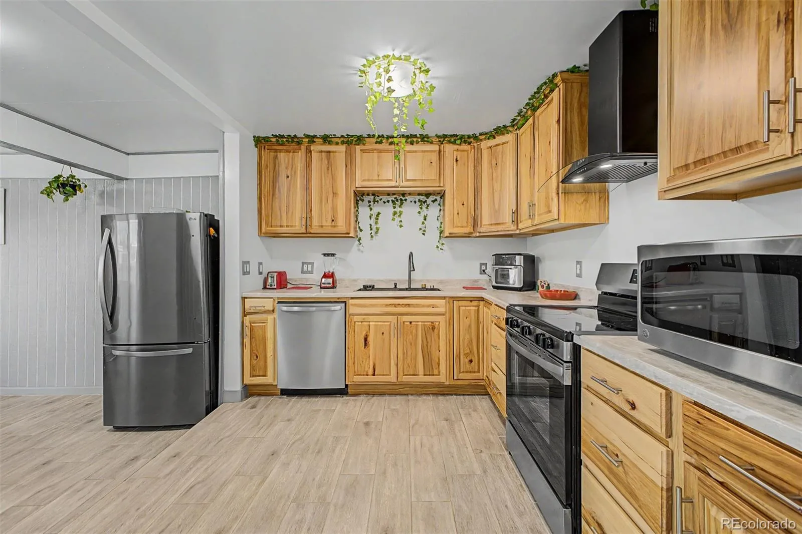 7940 Appleblossom Lane Westminster CO 80030 | MLS #REC8727530 07312026131507 1600 10