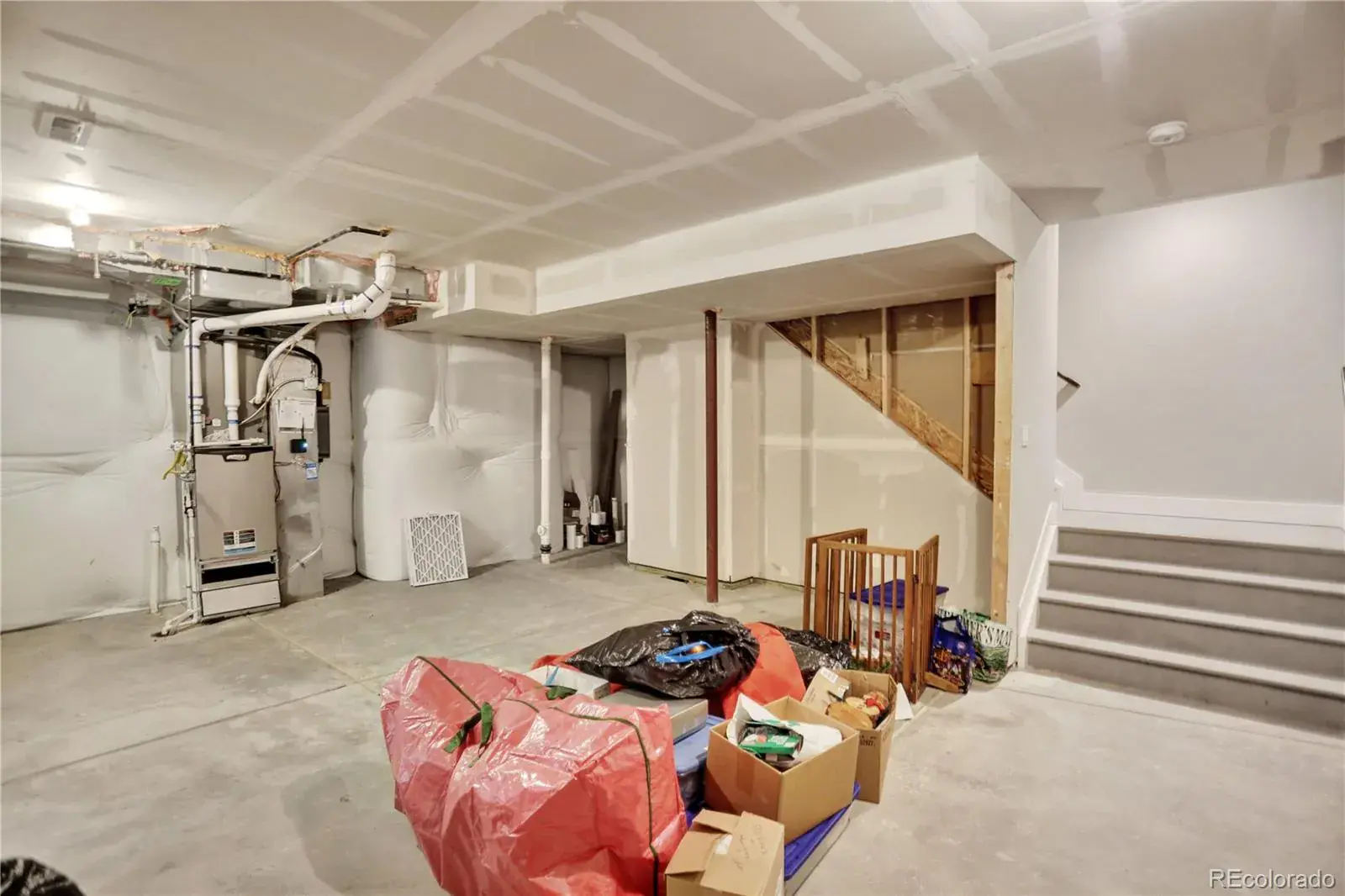 03062026193323 1600 32