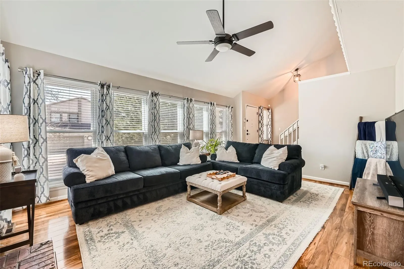 17509 E Kenyon Drive Aurora CO 80013 MLS #REC8728182 04152026003611 1600 3