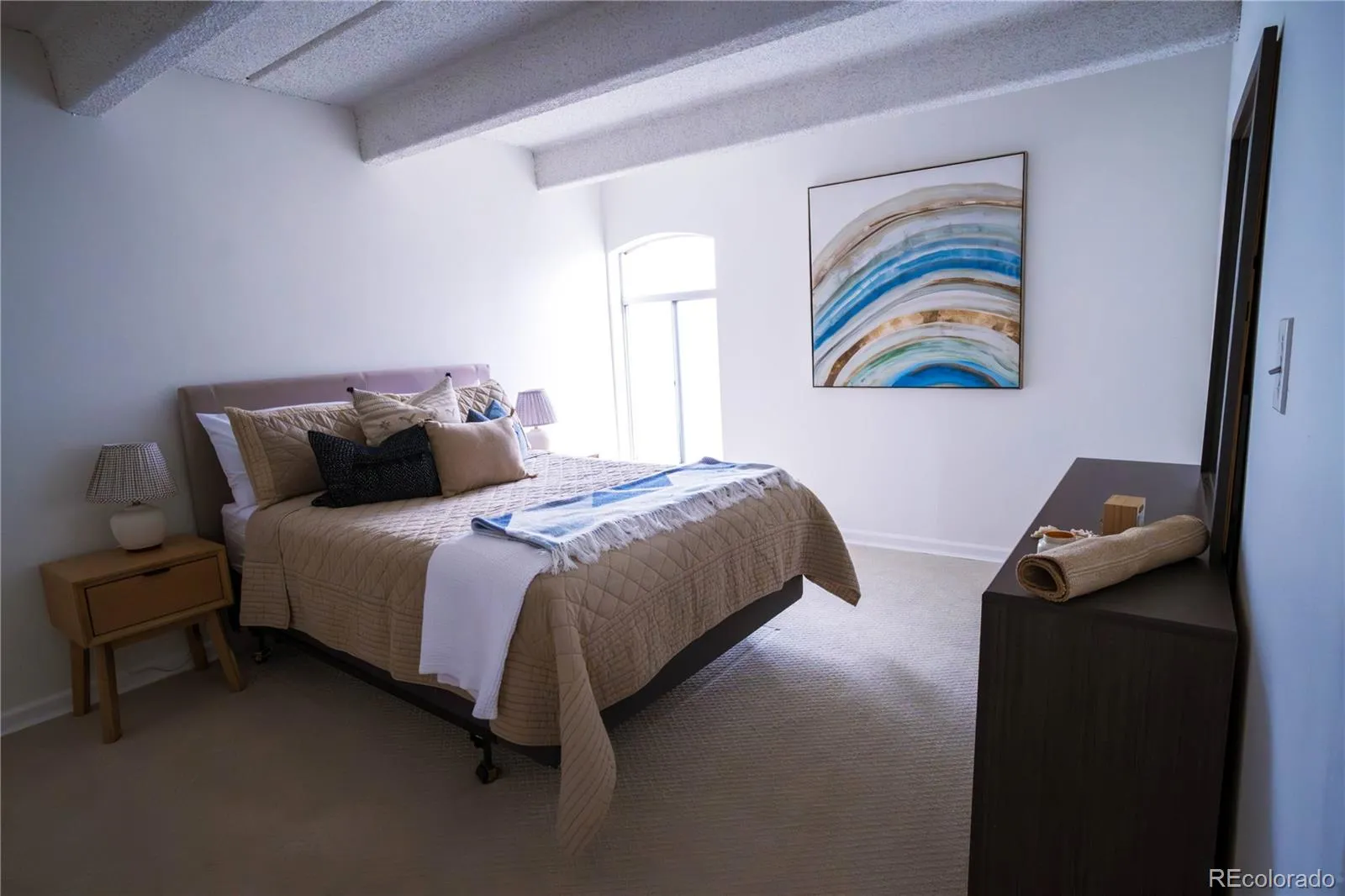 04162026143715 1600 17