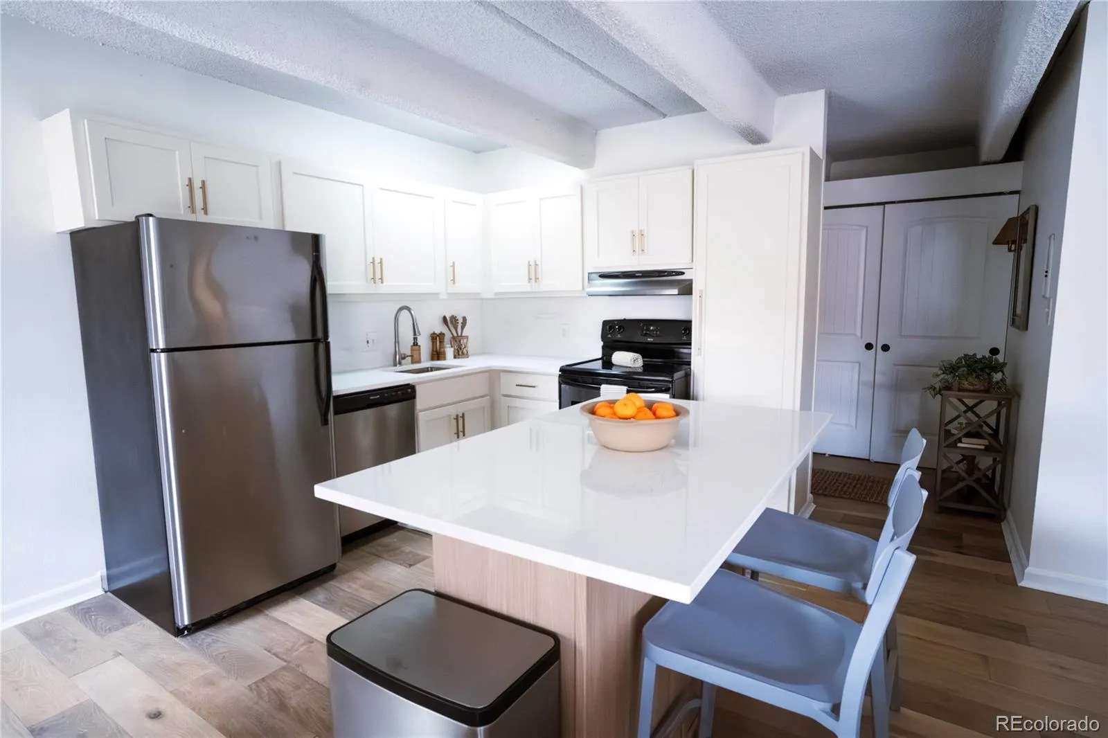 04162026143715 1600 8