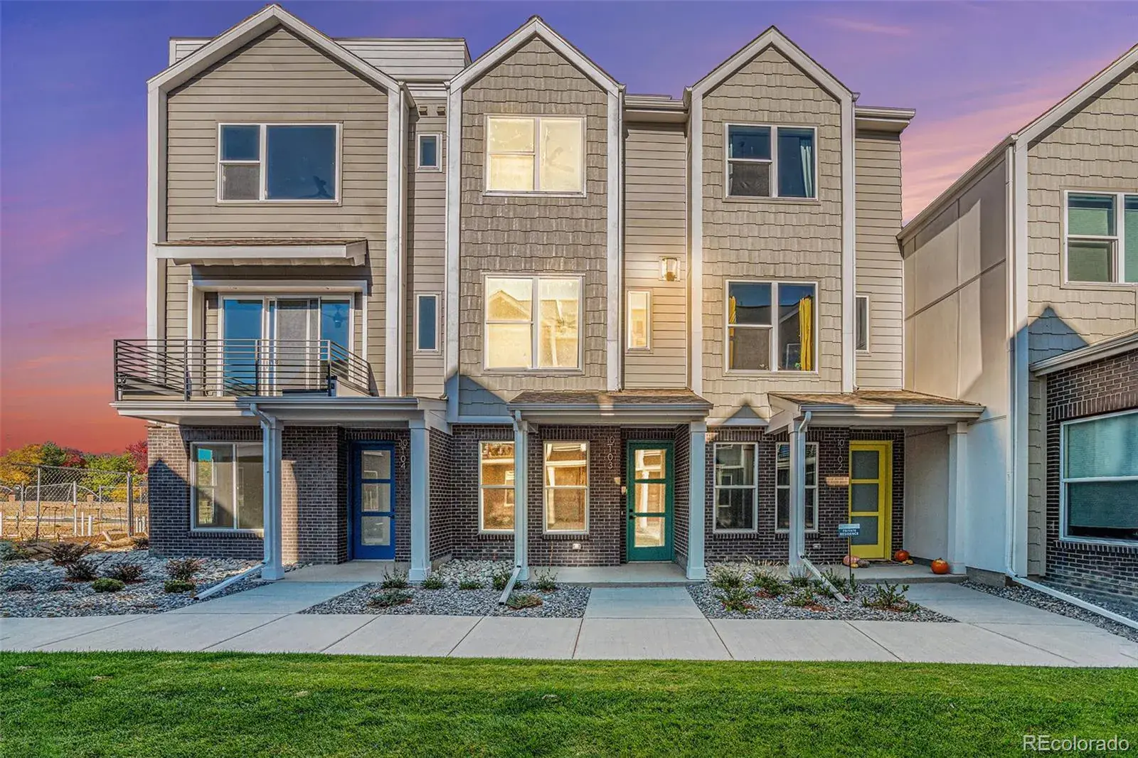 11082025020226 1600 0